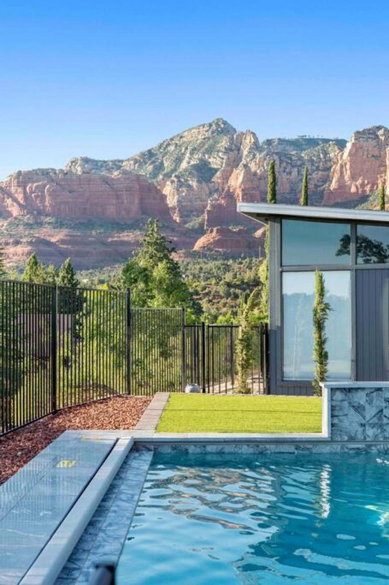 Photo 56