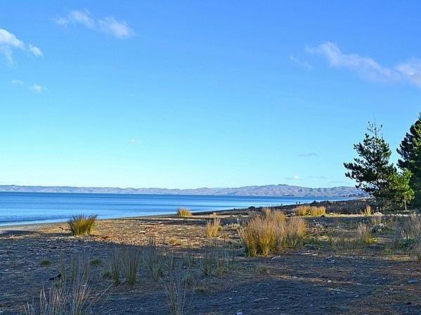 Sunrise Beach House - Rarangi Holiday House
