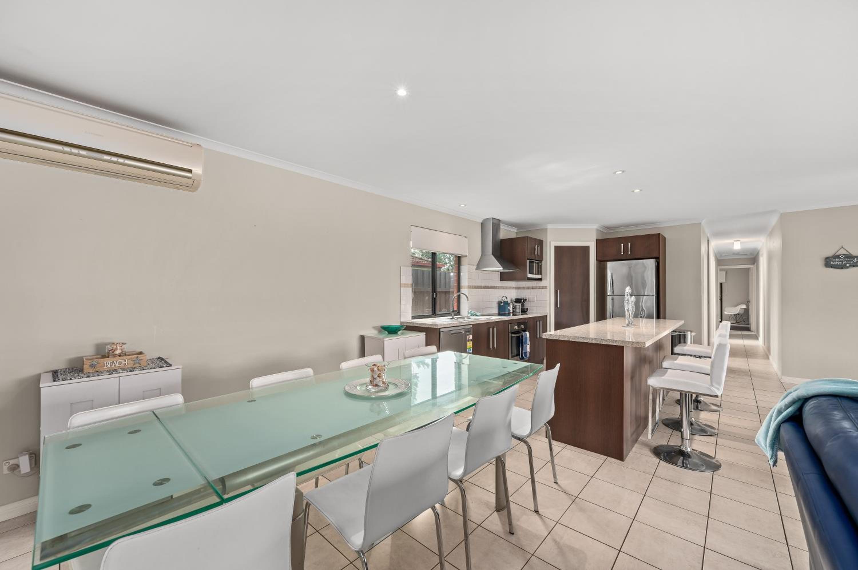 Seacret Oasis - Alding Beach - C21 SouthCoast Holidays