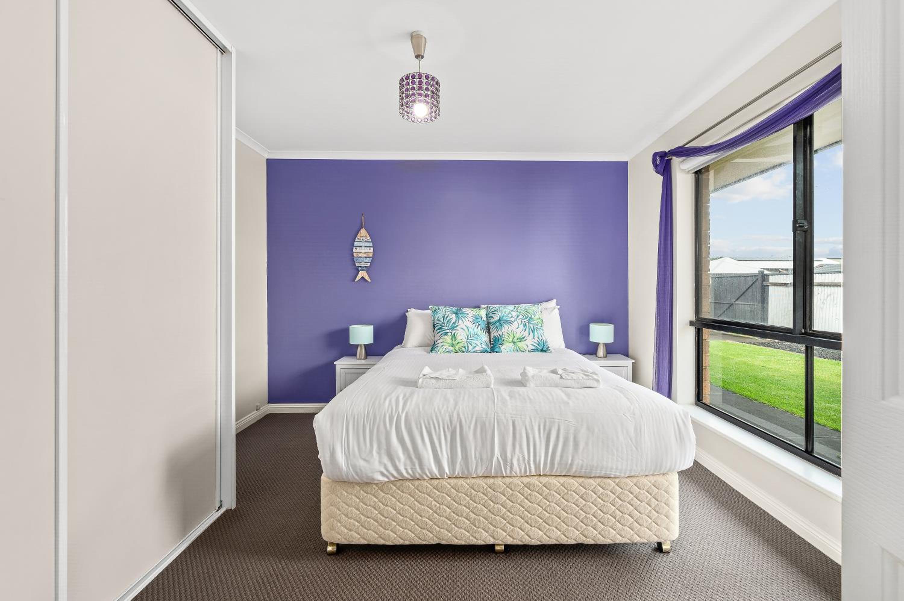 Seacret Oasis - Alding Beach - C21 SouthCoast Holidays