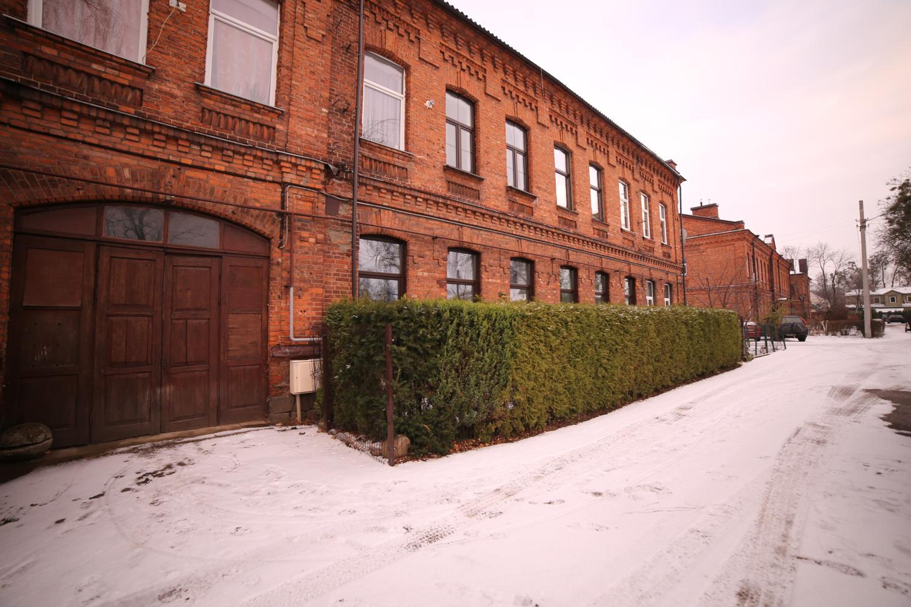 Photo 10