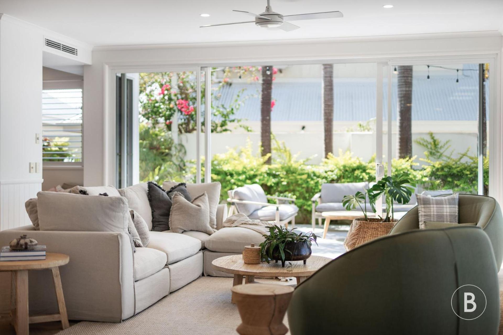 Lucy - Noosa - Noosaville