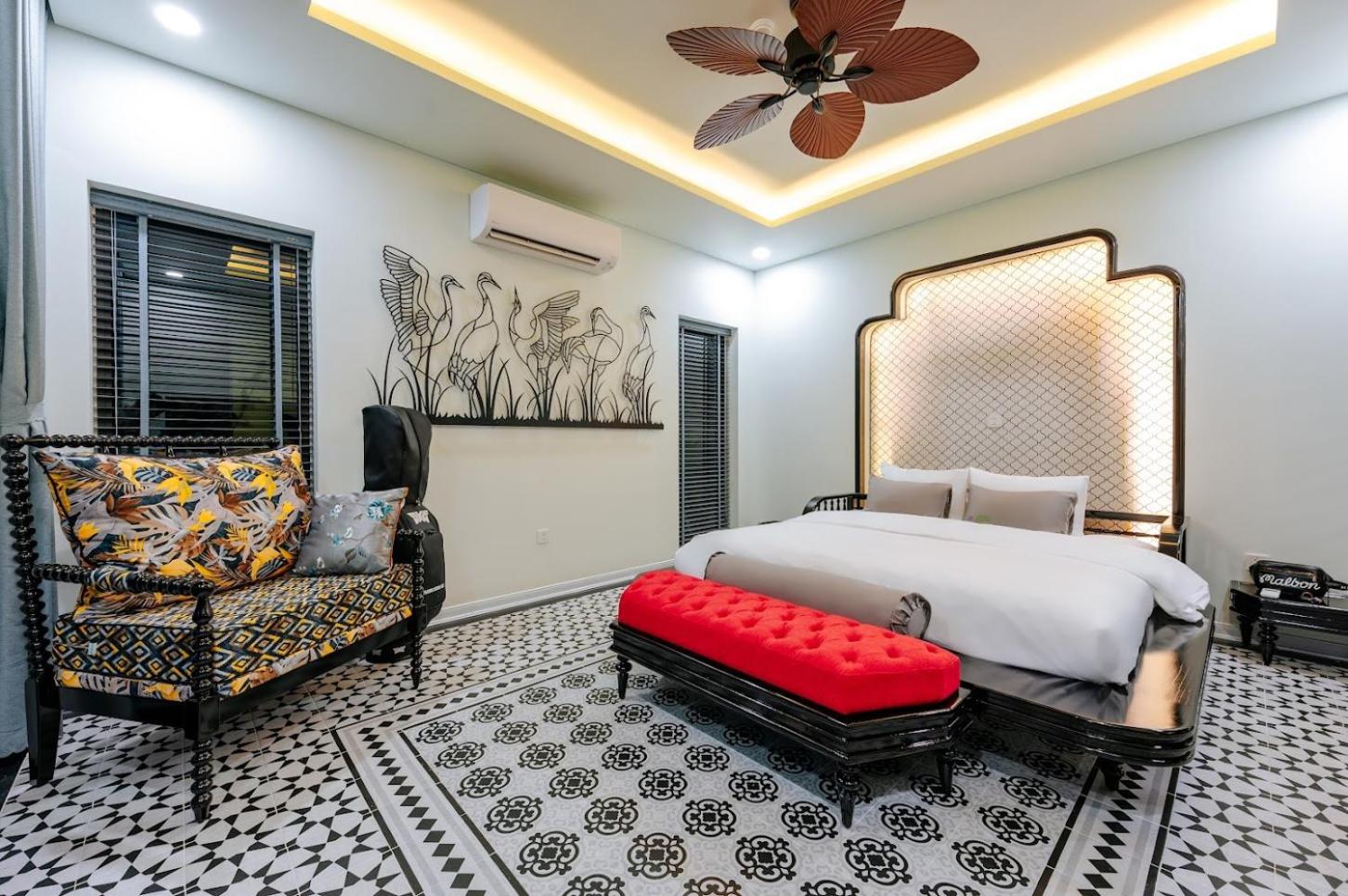 Lotus Villa Hoi An-3Brs-Pool-river view, 5 minutes to AB Beach view 4