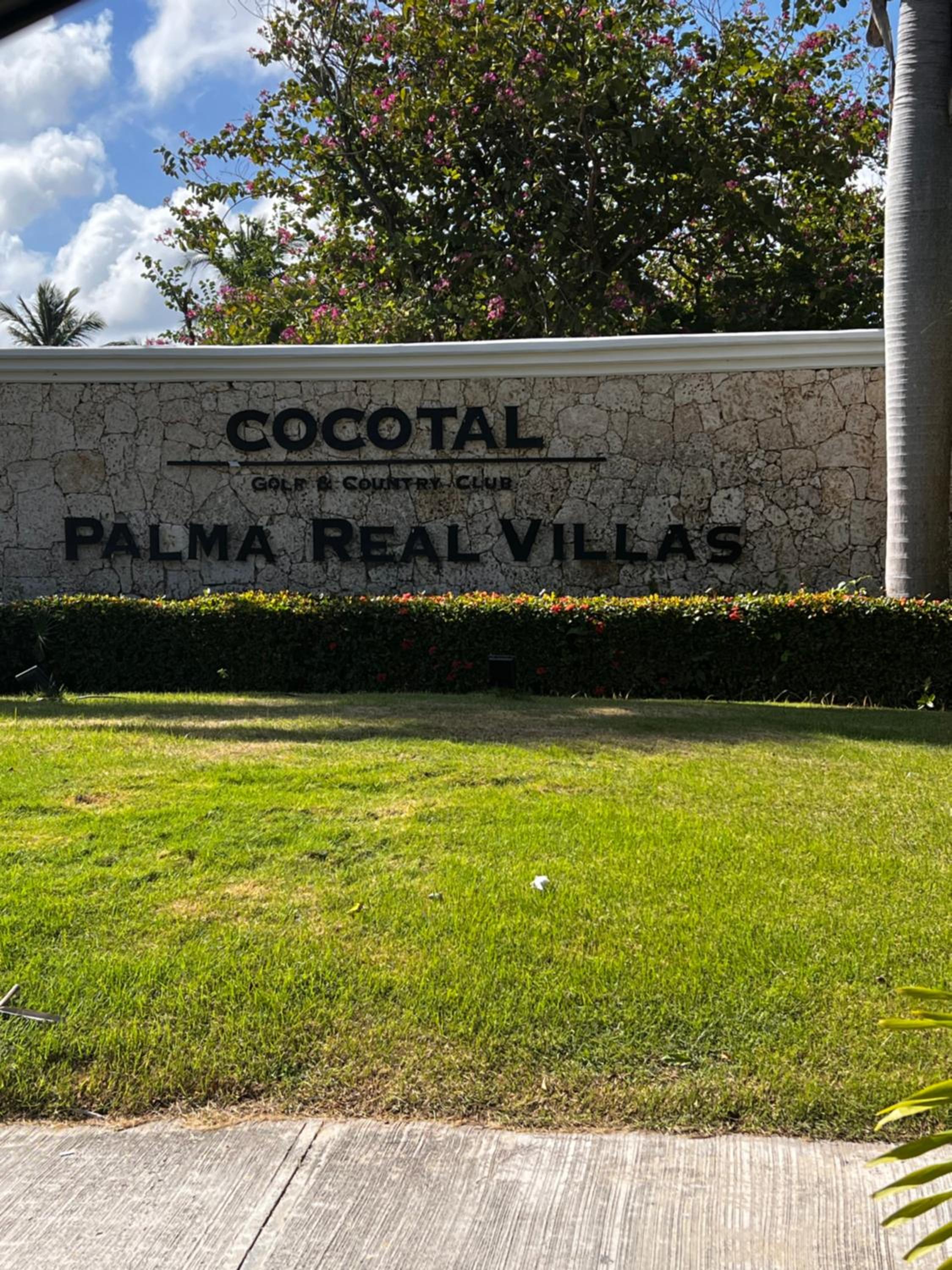 Cocotal Luxury apartment on the Golf Course