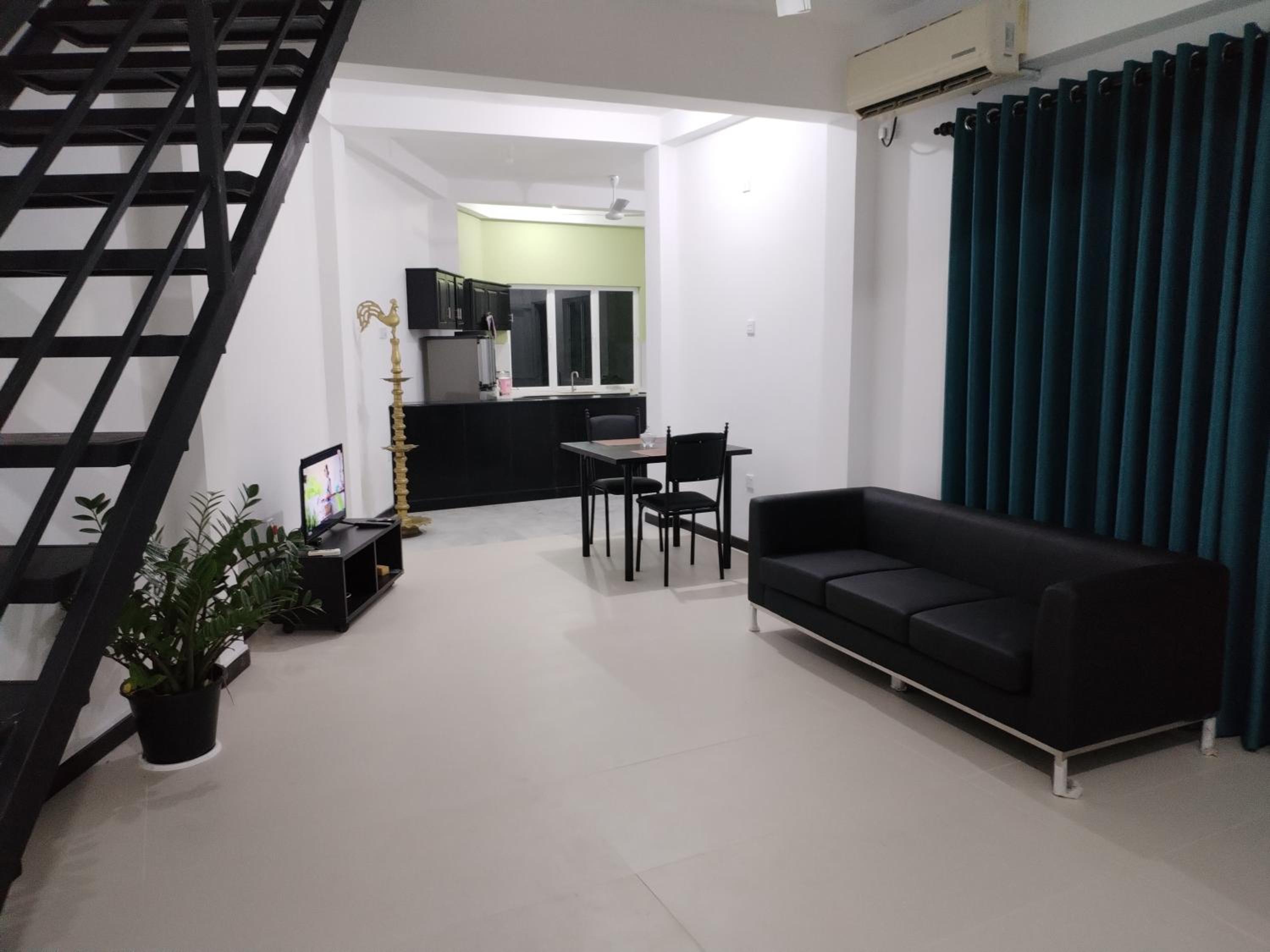 V80 Apartment view 4