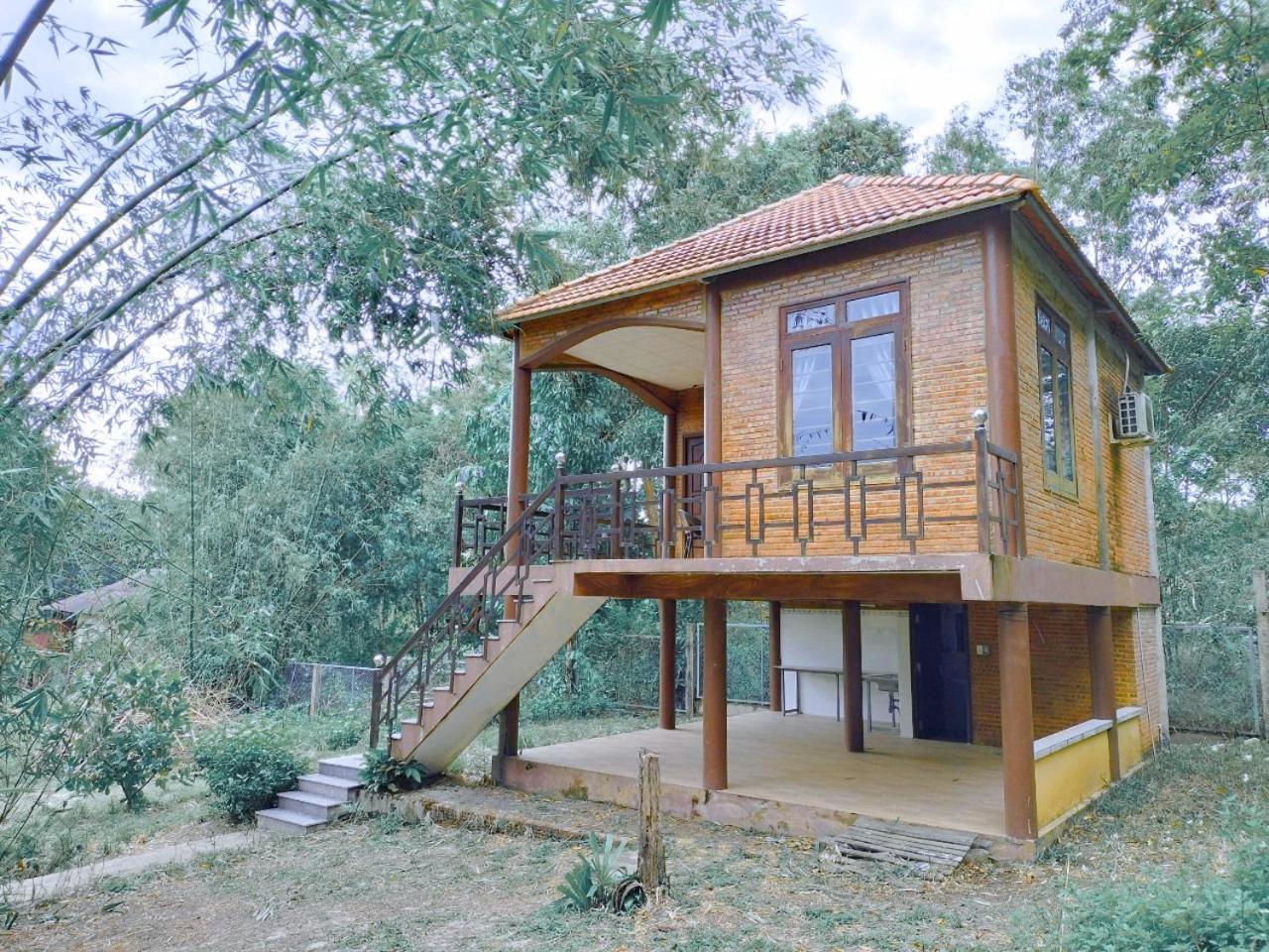 Garden House view 4