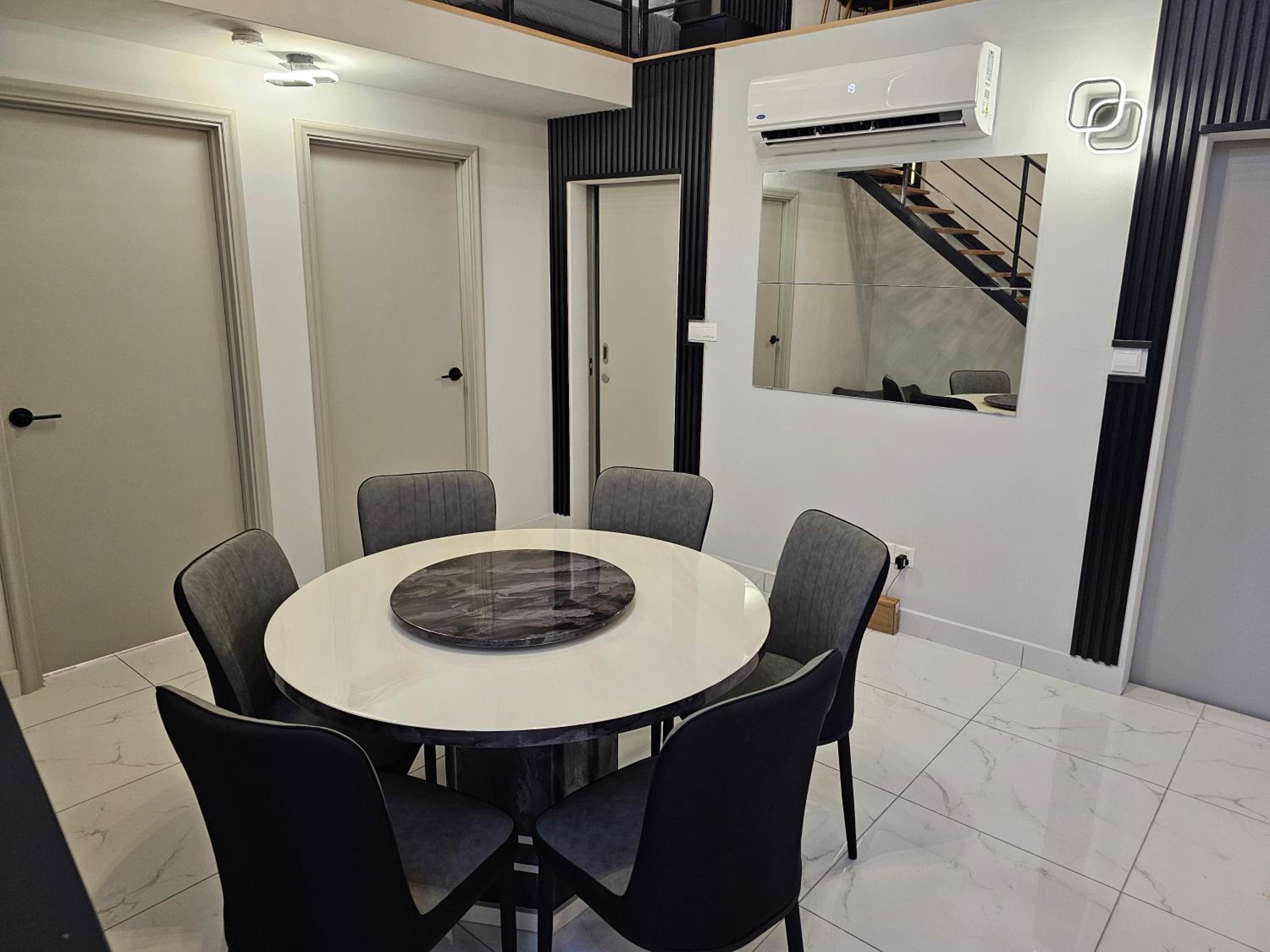 Arte Cheras The Premium Suites by iLuxHome