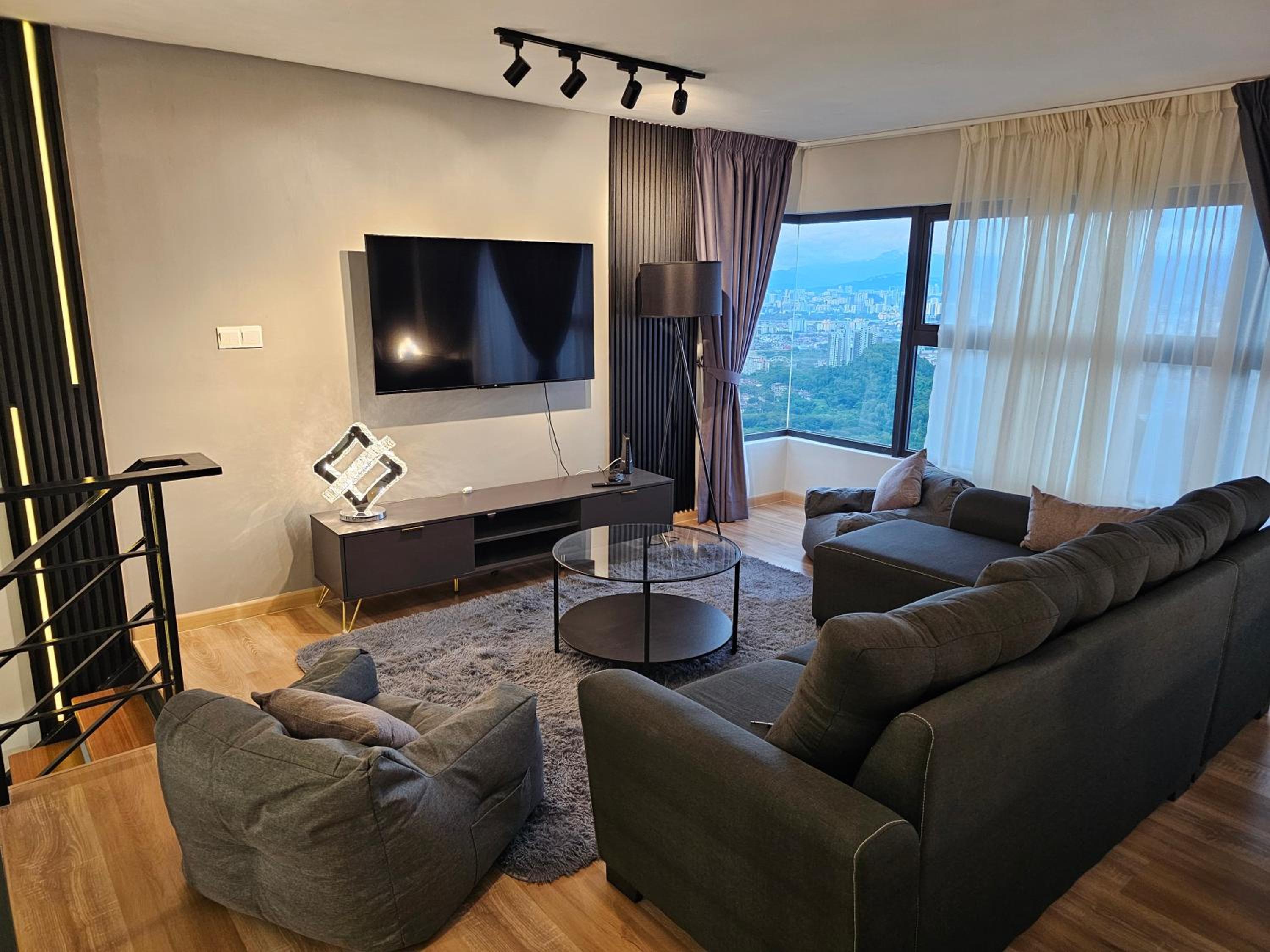 Arte Cheras The Premium Suites by iLuxHome