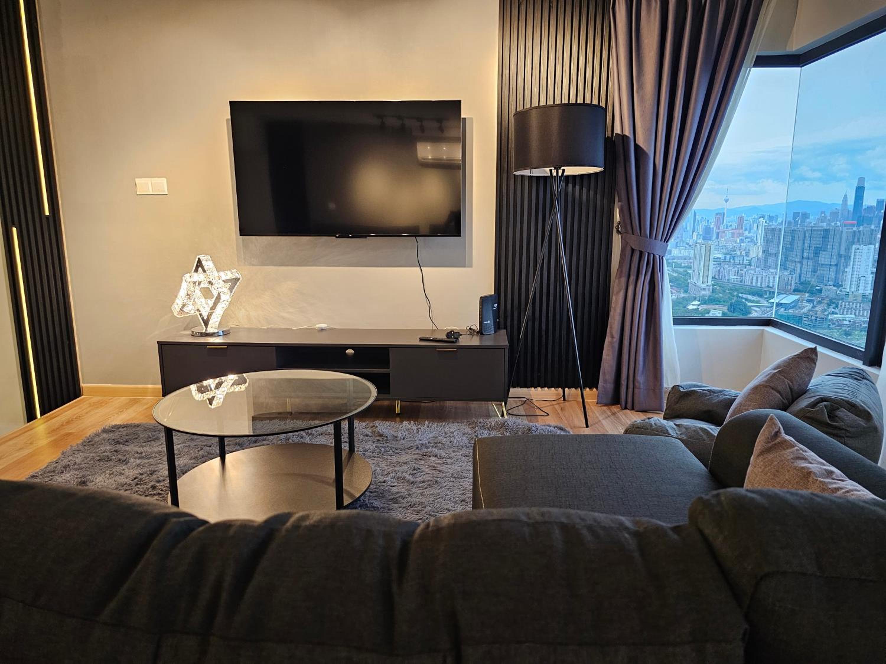 Arte Cheras The Premium Suites by iLuxHome