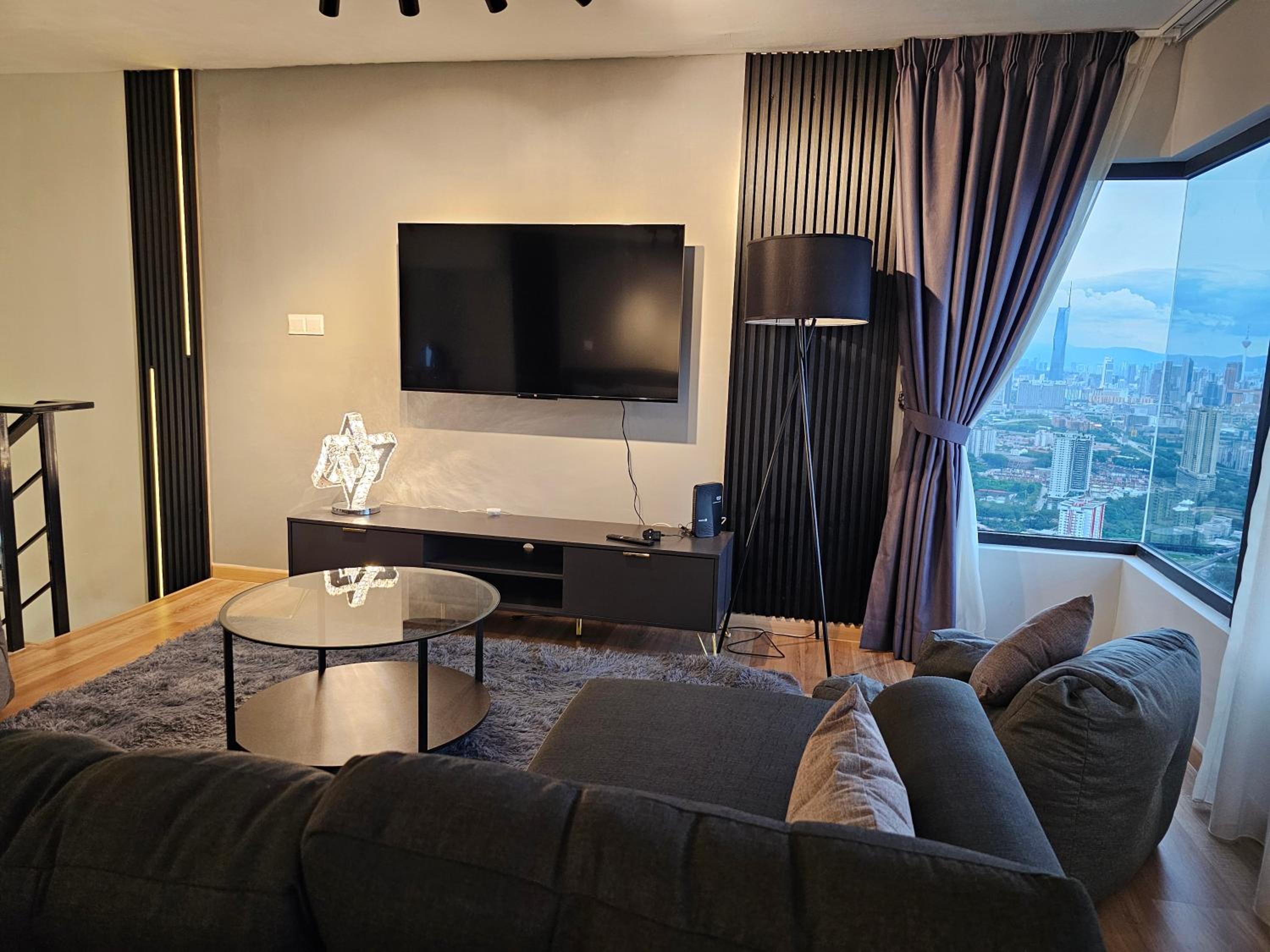 Arte Cheras The Premium Suites by iLuxHome