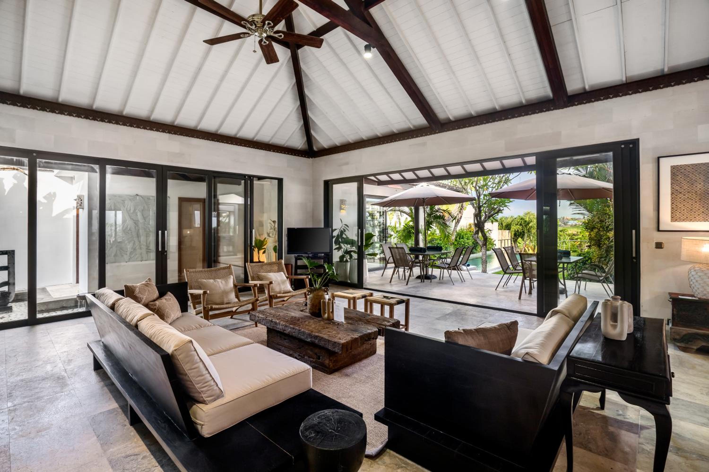 Villa Isolotto by BaliSuperHost
