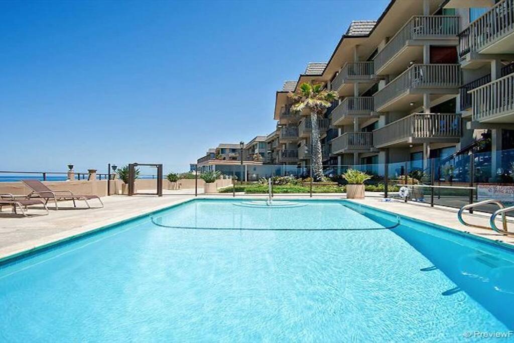 Beachfront Luxury Escape AC Tesla charger - Property Image 9