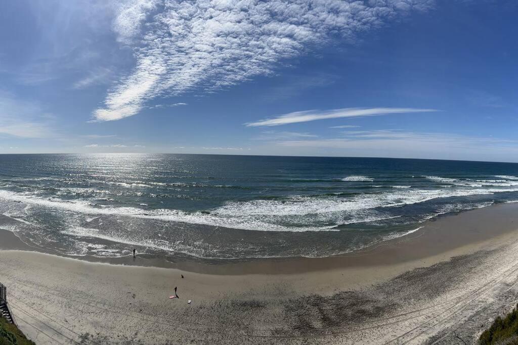 Beachfront Luxury Escape AC Tesla charger - Property Image 15