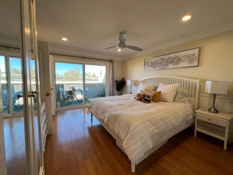 Beachfront Luxury Escape AC Tesla charger - Property Image 25
