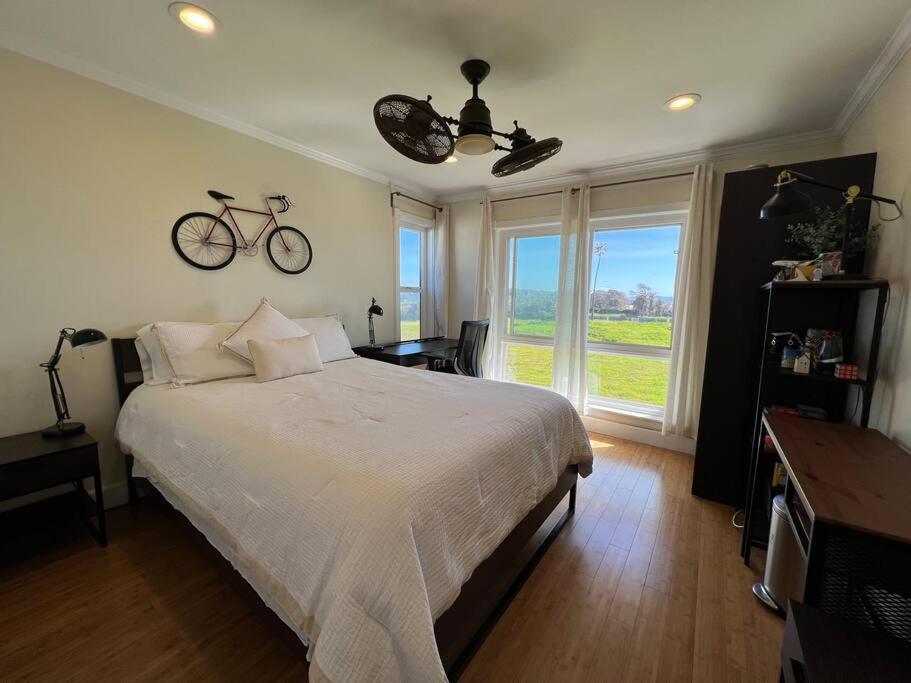 Beachfront Luxury Escape AC Tesla charger - Property Image 20