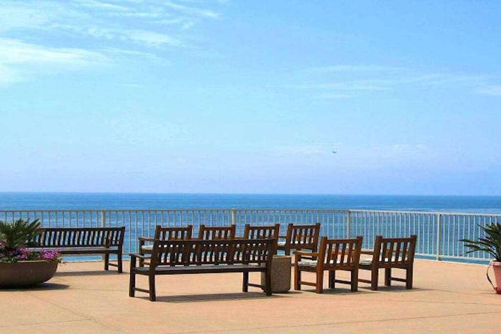 Beachfront Luxury Escape AC Tesla charger - Property Image 13