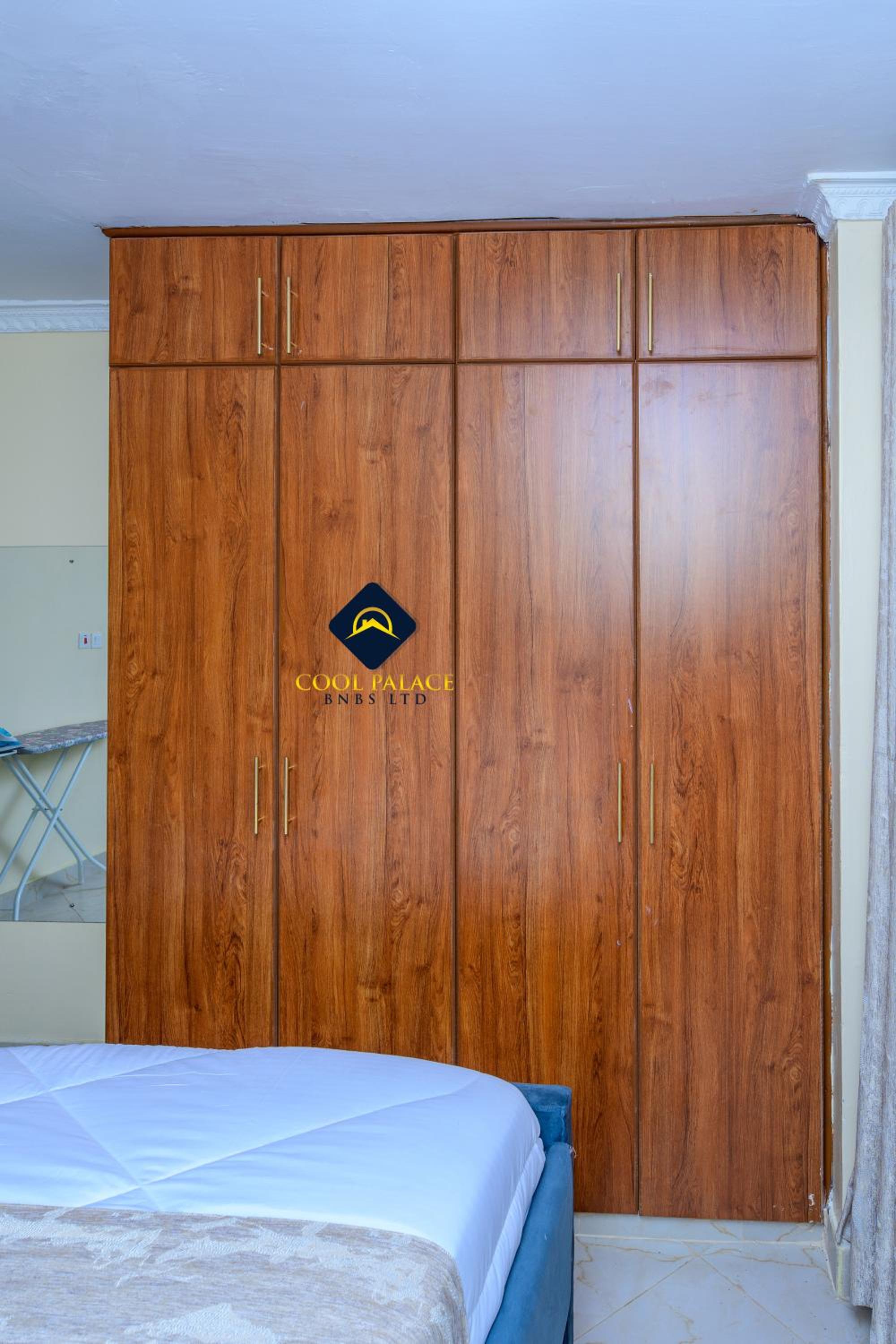 ZANAYA APARTMENTS