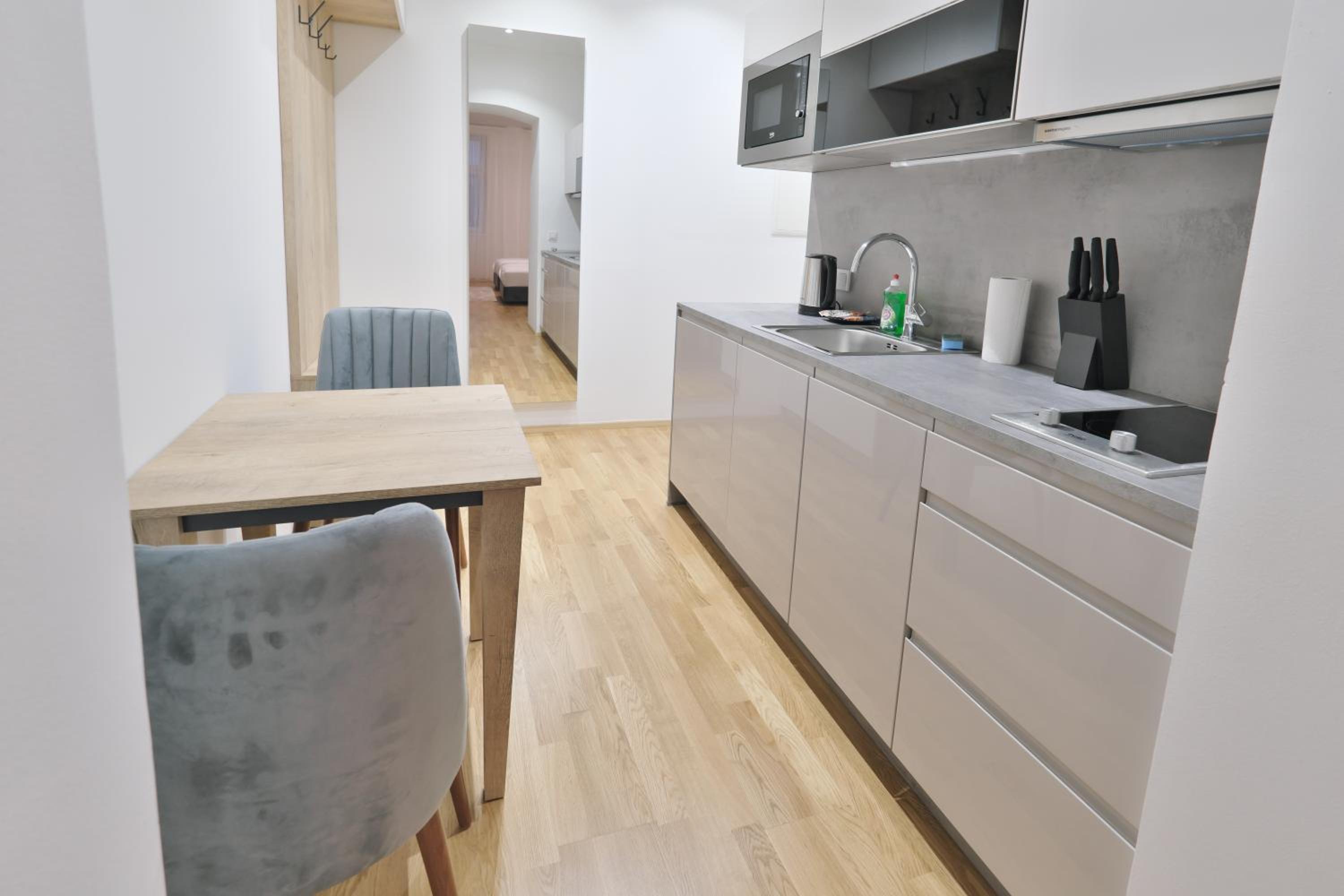 Vienna Lotus Apartments