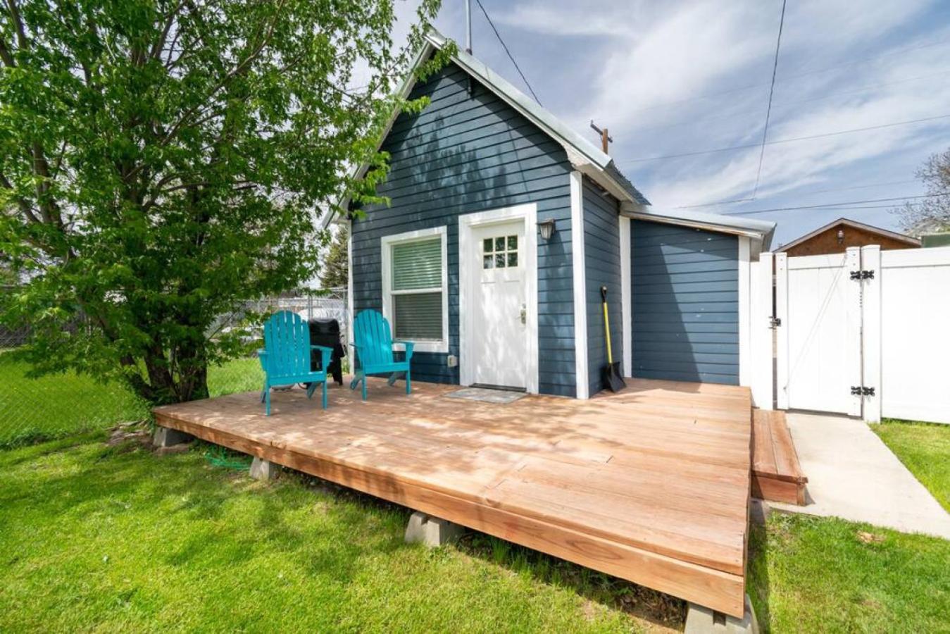 Cozy Montana Retreat | Central Location | W & R view 5