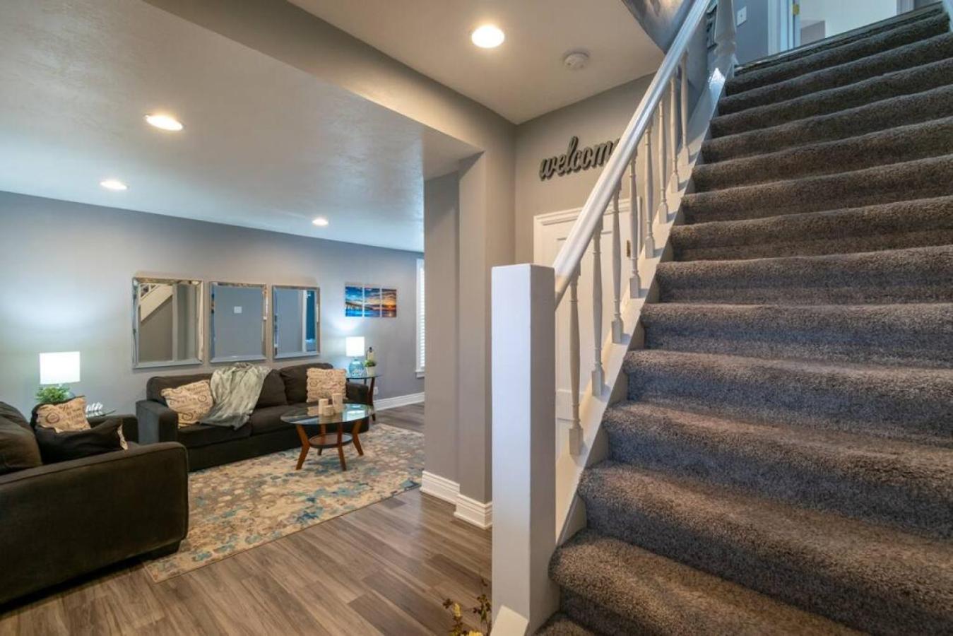1890 Historic Montana Retreat | Boutique | W & R view 3