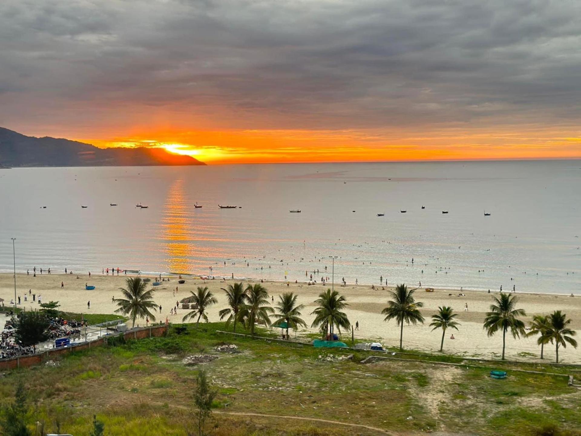 Mangata Beachfront Hotel 48