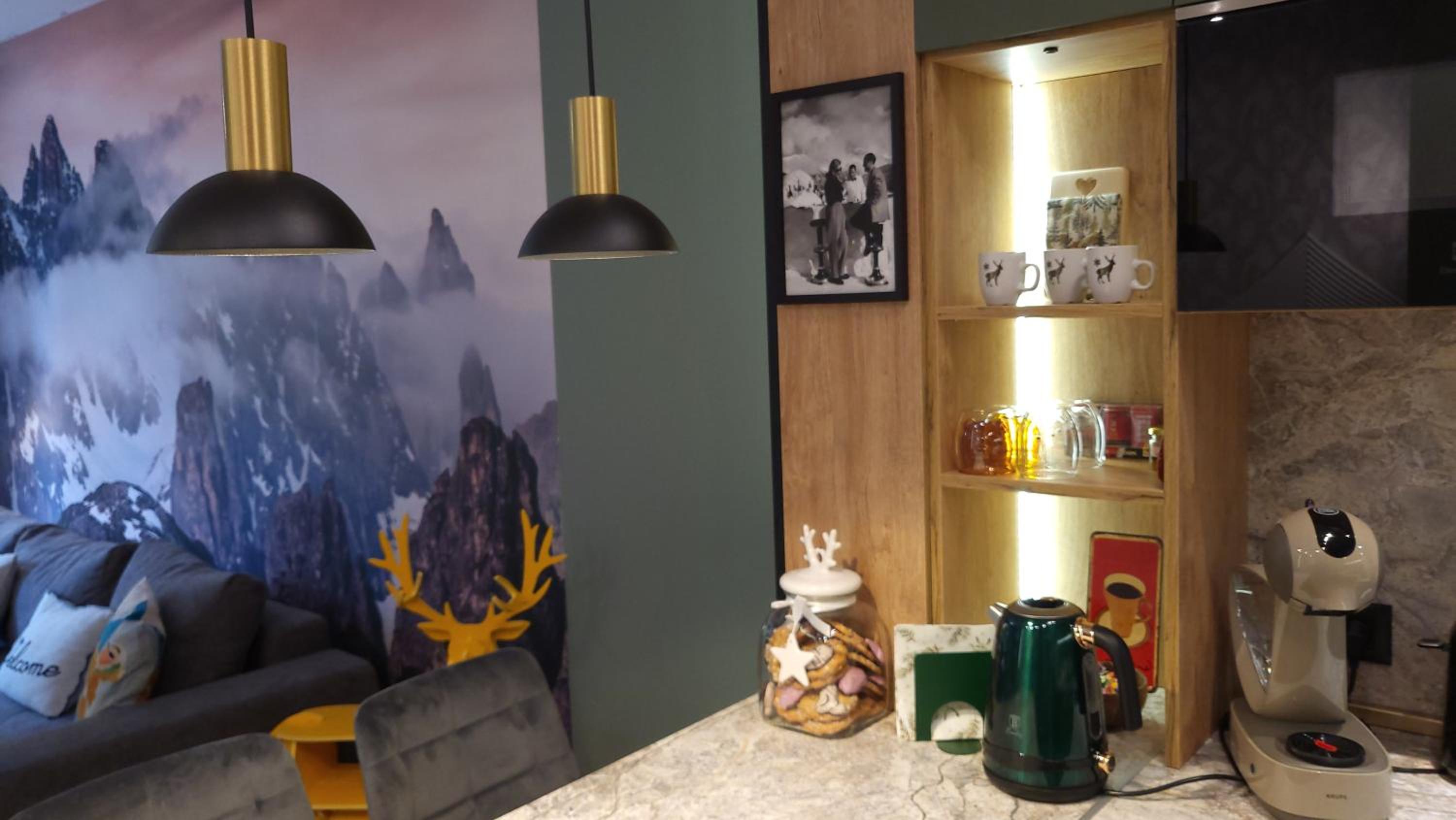 Pinewood ANG premium luxurious apartment 15
