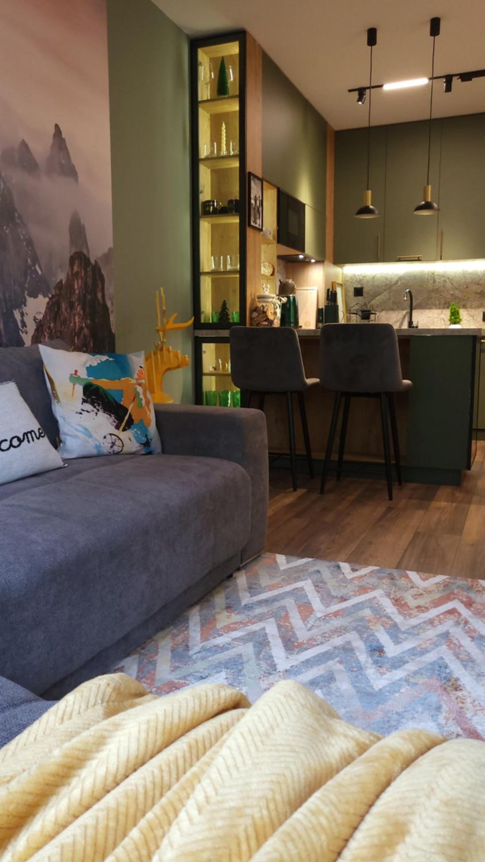 Pinewood ANG premium luxurious apartment 15