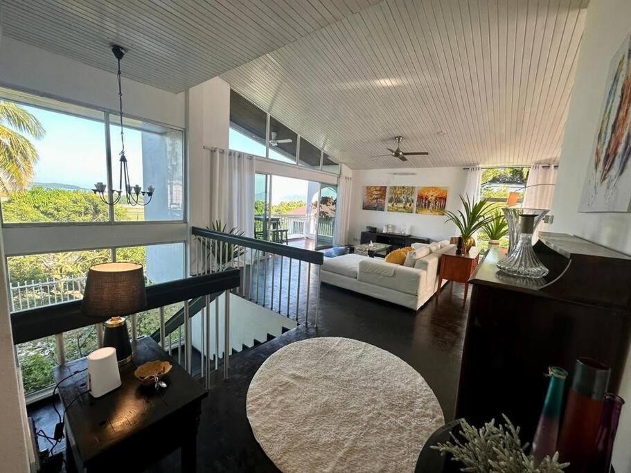 KK Sunset Villa- Full Sunset Balcony, Mosquito Free, 4K TVs, 5G WIFI and more! photo 7