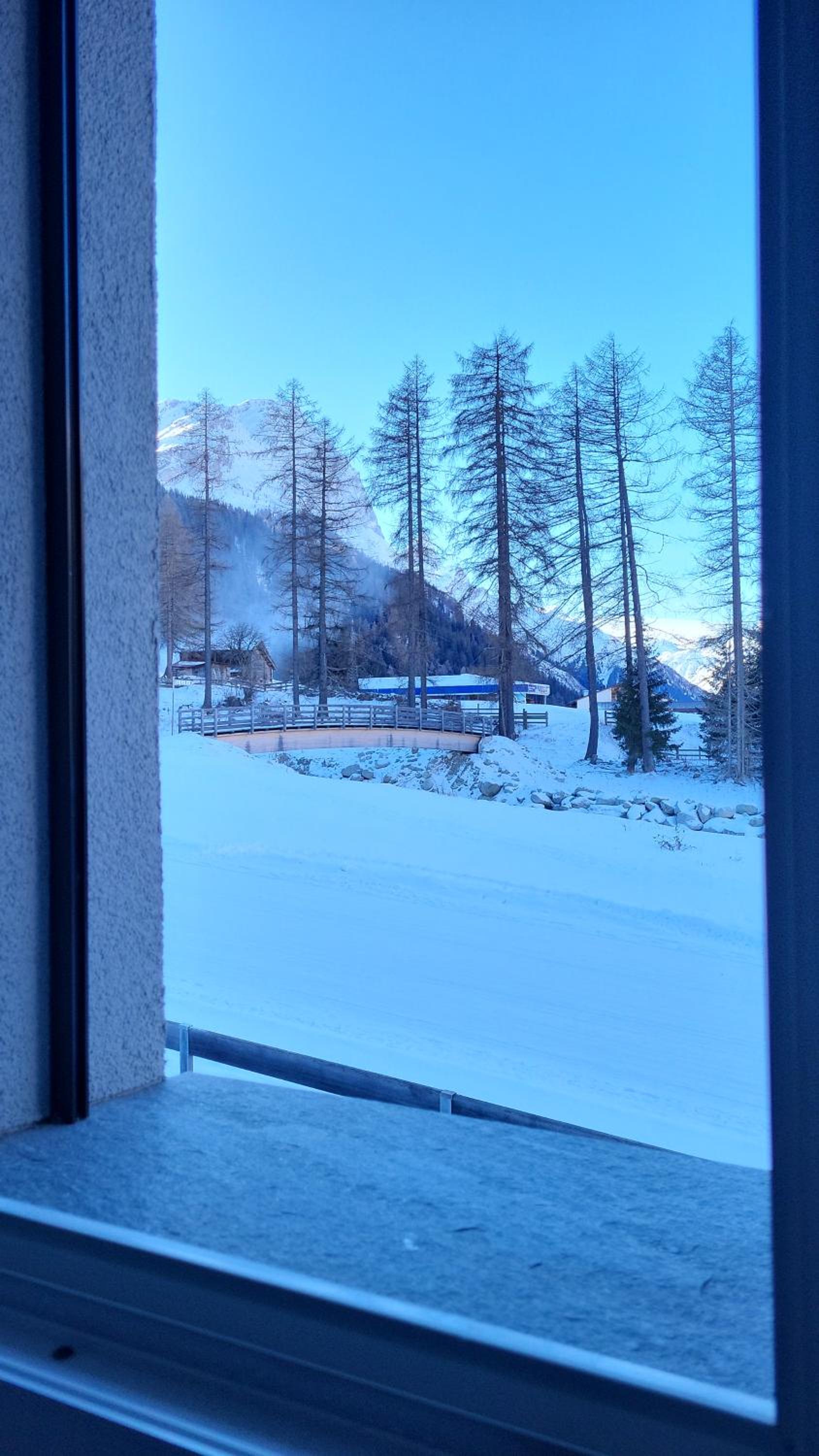Splügen Haus Engadinella
