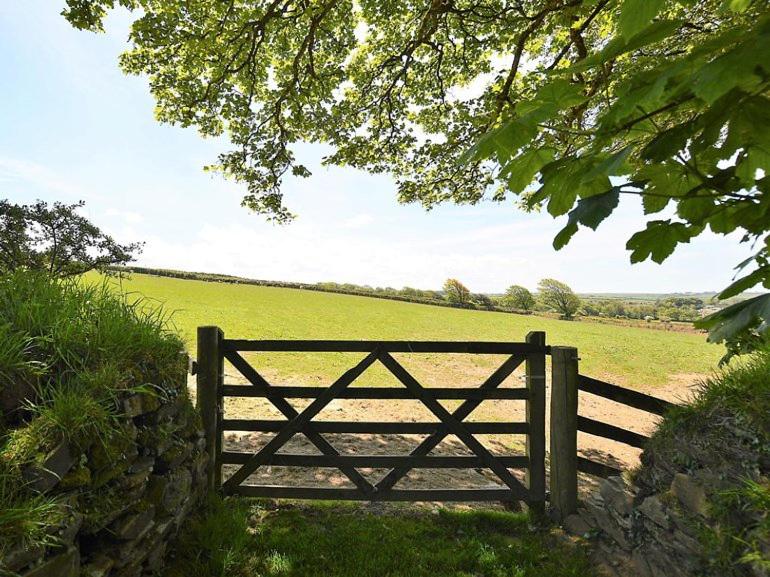 Fentrigan Manor Farm & Holiday Cottages