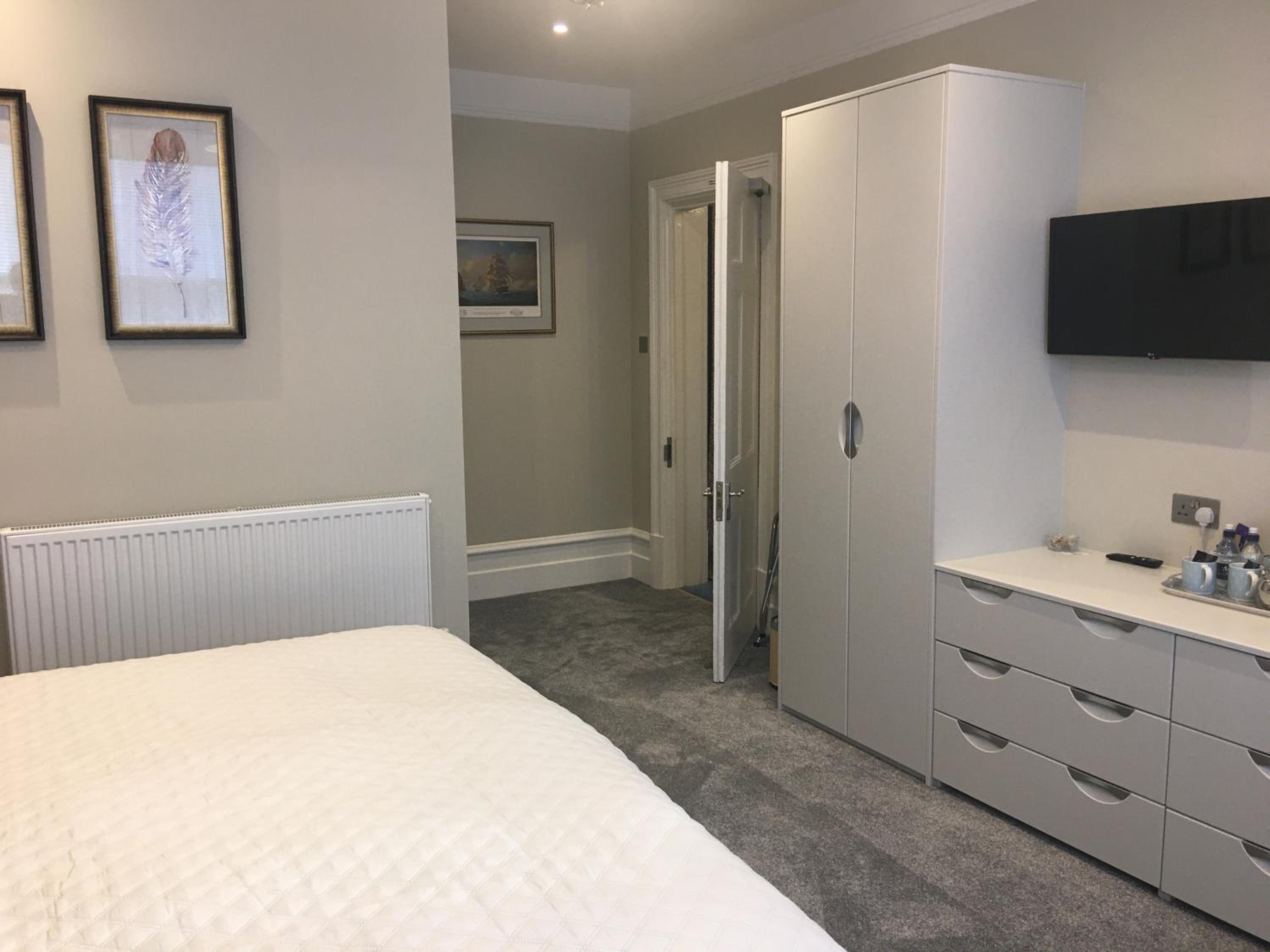 Yorke Lodge Bed and Breakfast