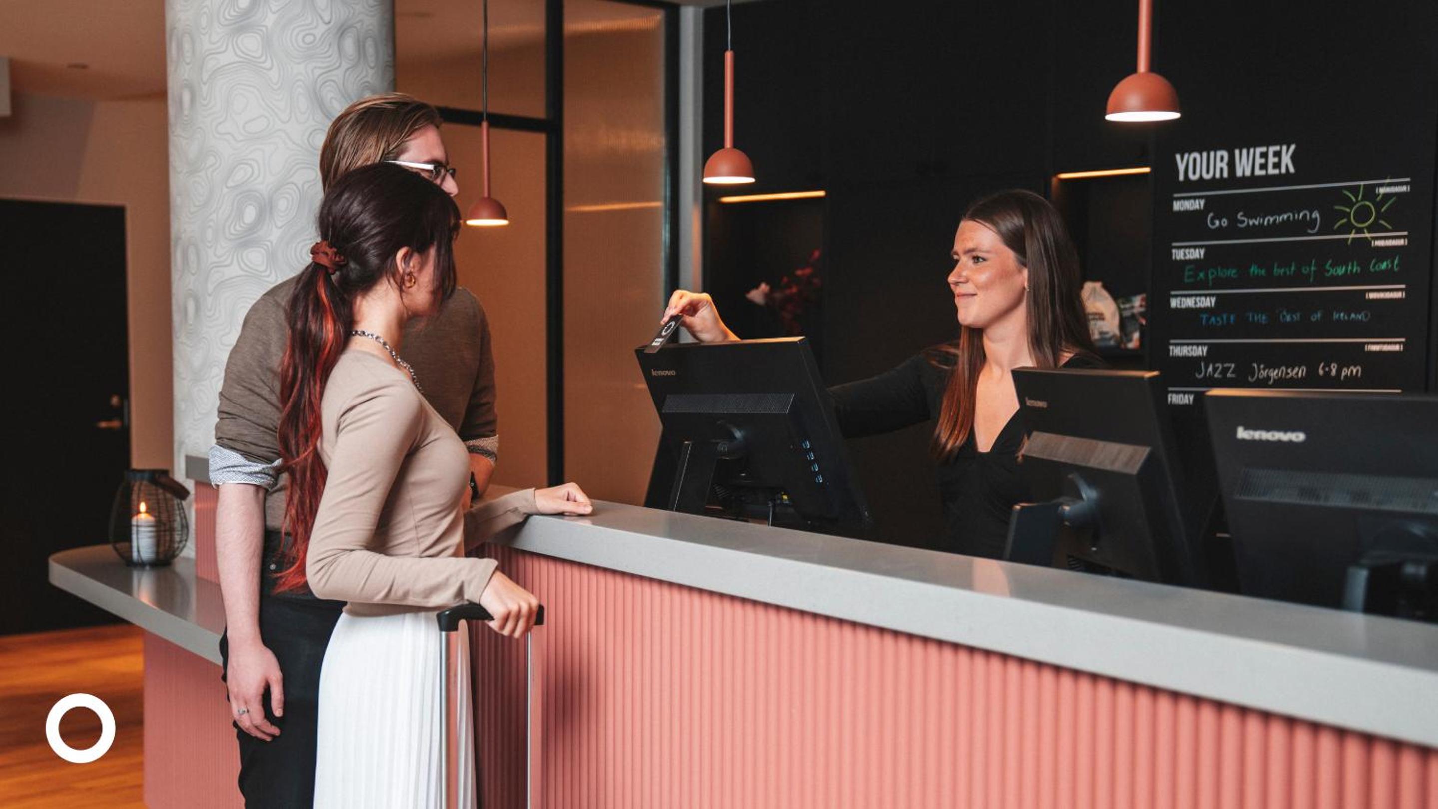 Center Hotels Plaza 8