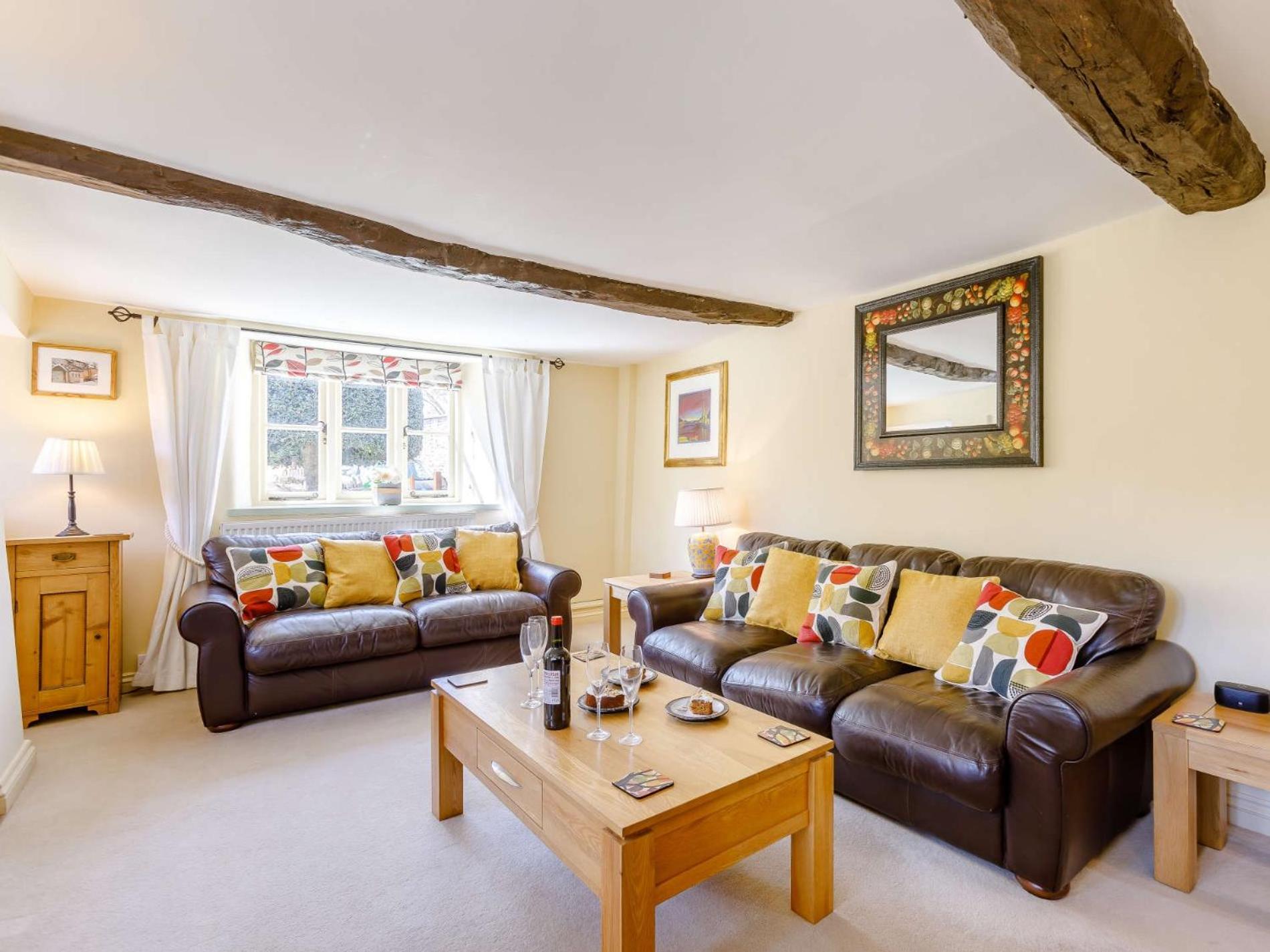 3 Bed in Cheltenham oc-ptree view 5