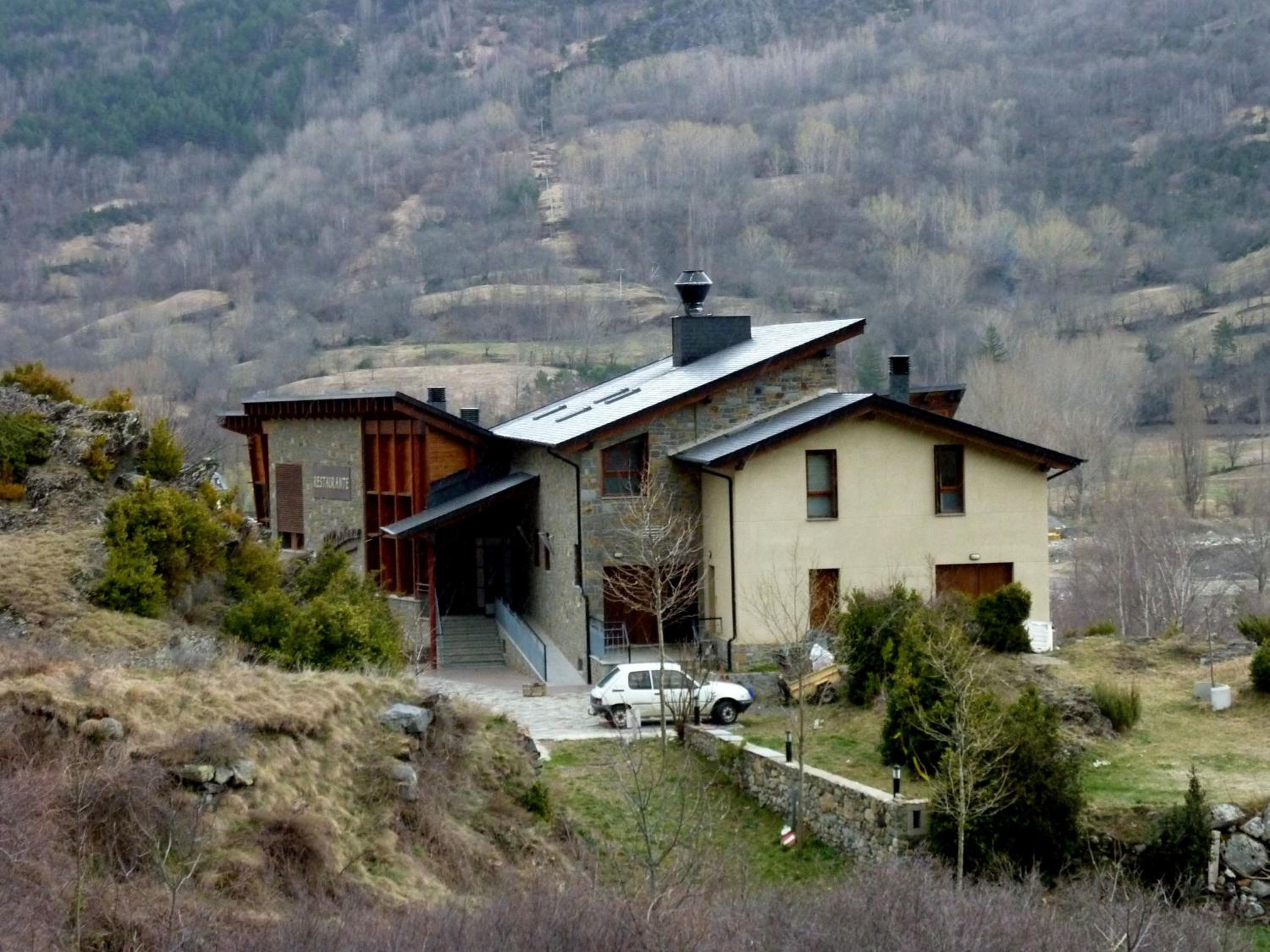 Photo 18