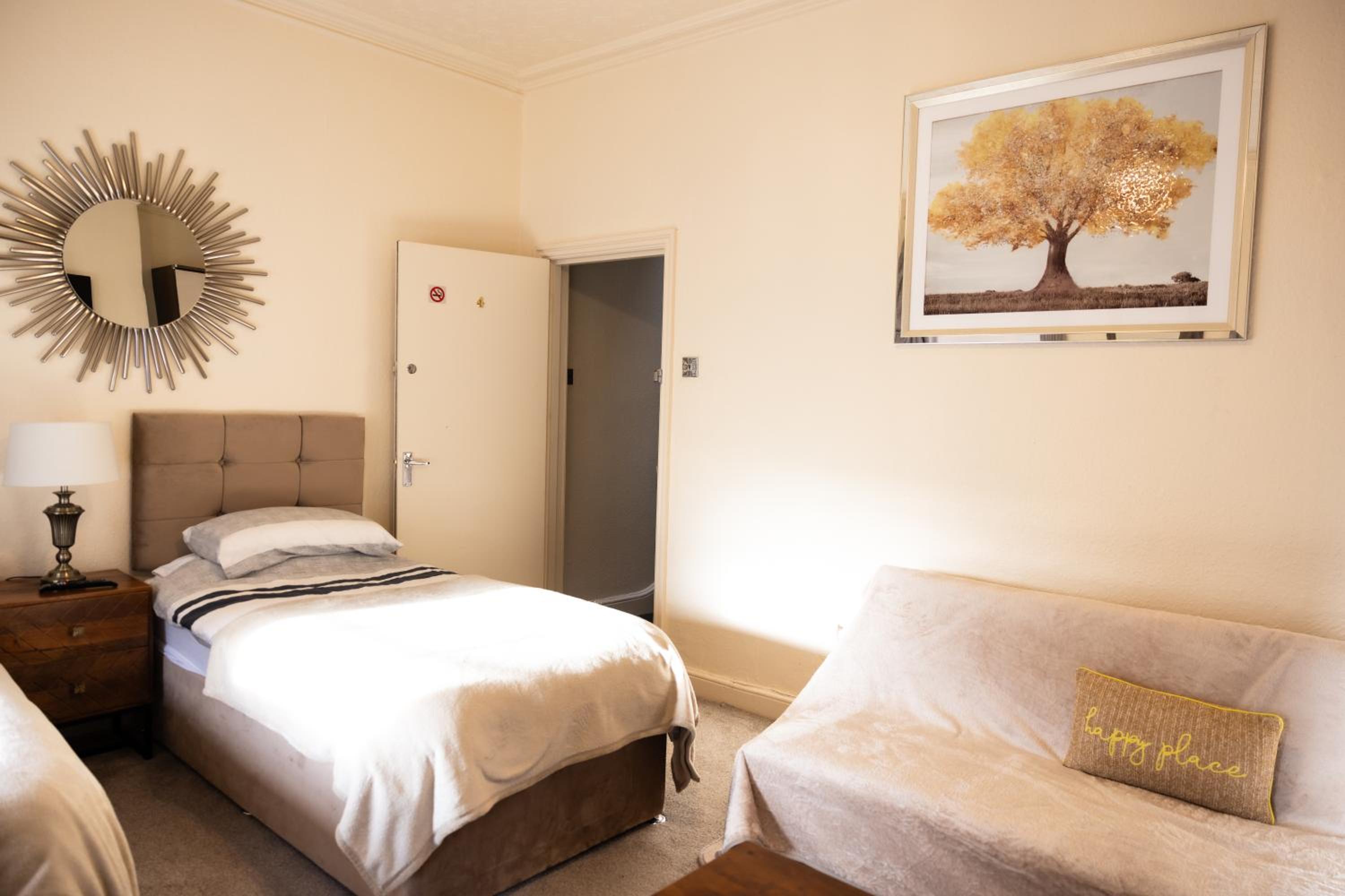 COZY PLACE LIVERPOOL — photo 9