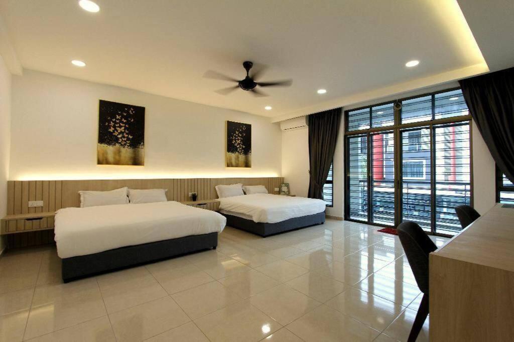 Unique 3 Storey Near Jonker@Heritage (max 25pax) photo 5