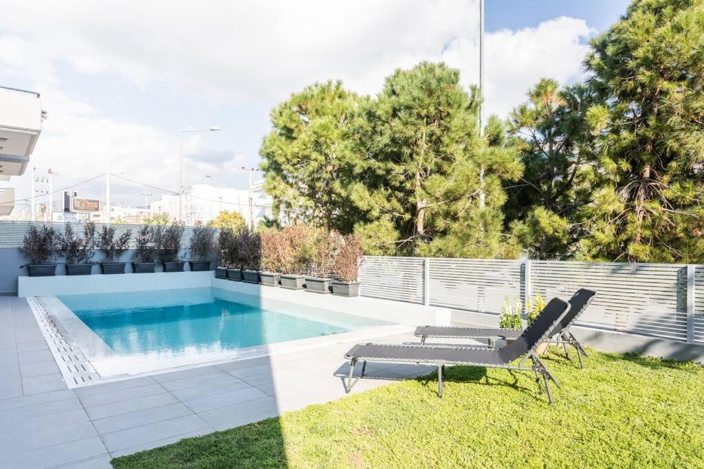 3 Bed luxury apartment with pool in Glyfada