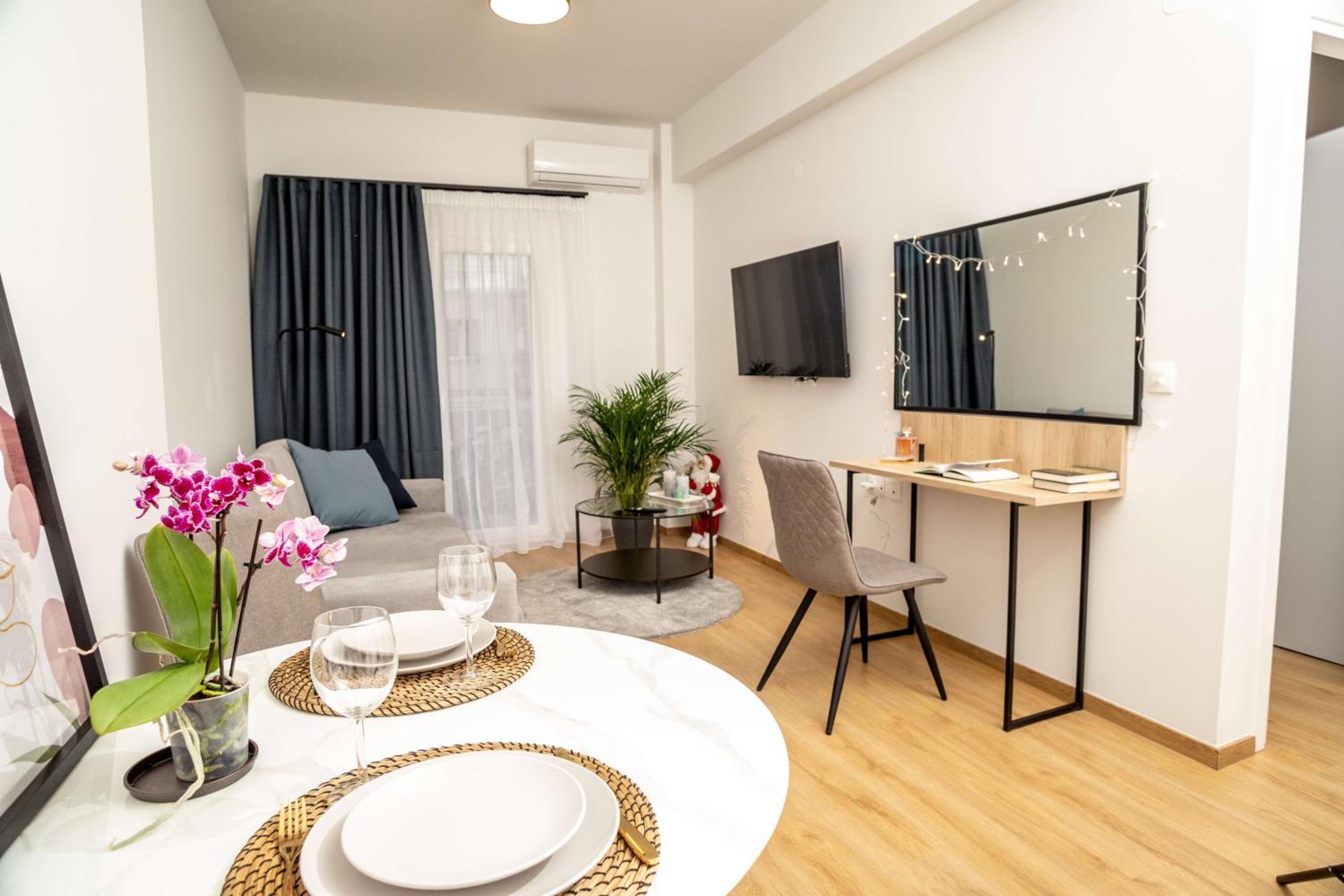 Zeus Executive Suites