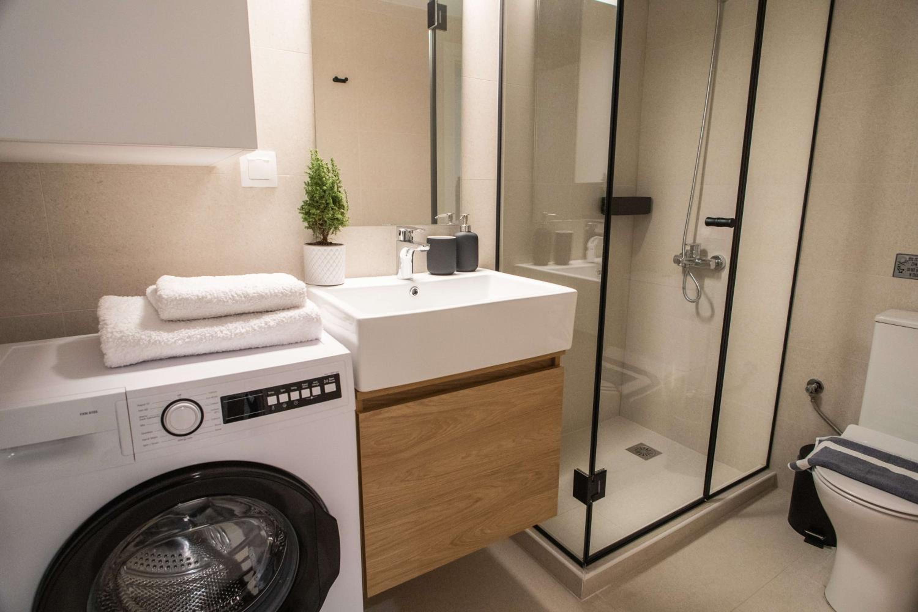 Zeus Executive Suites