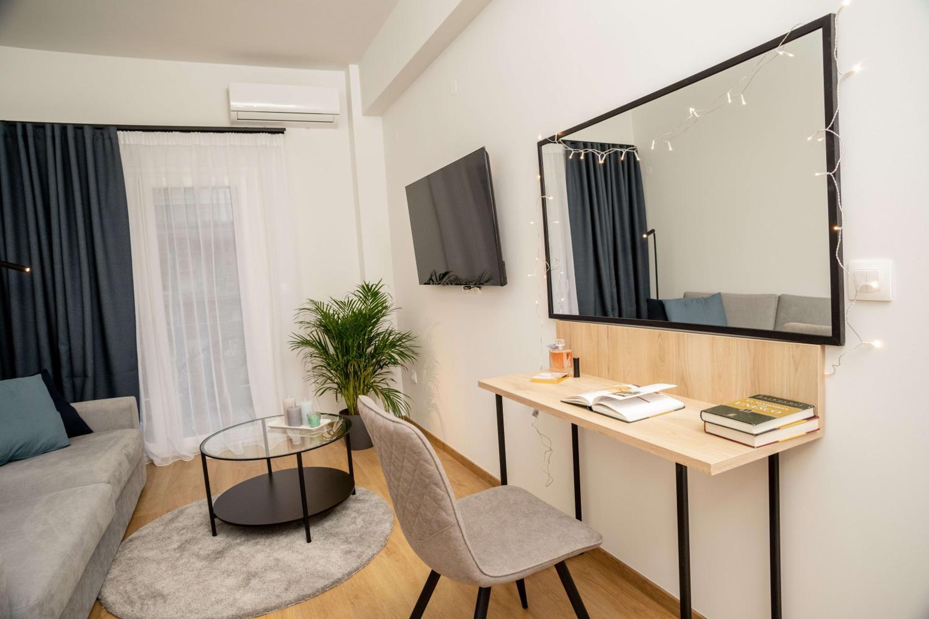 Zeus Executive Suites