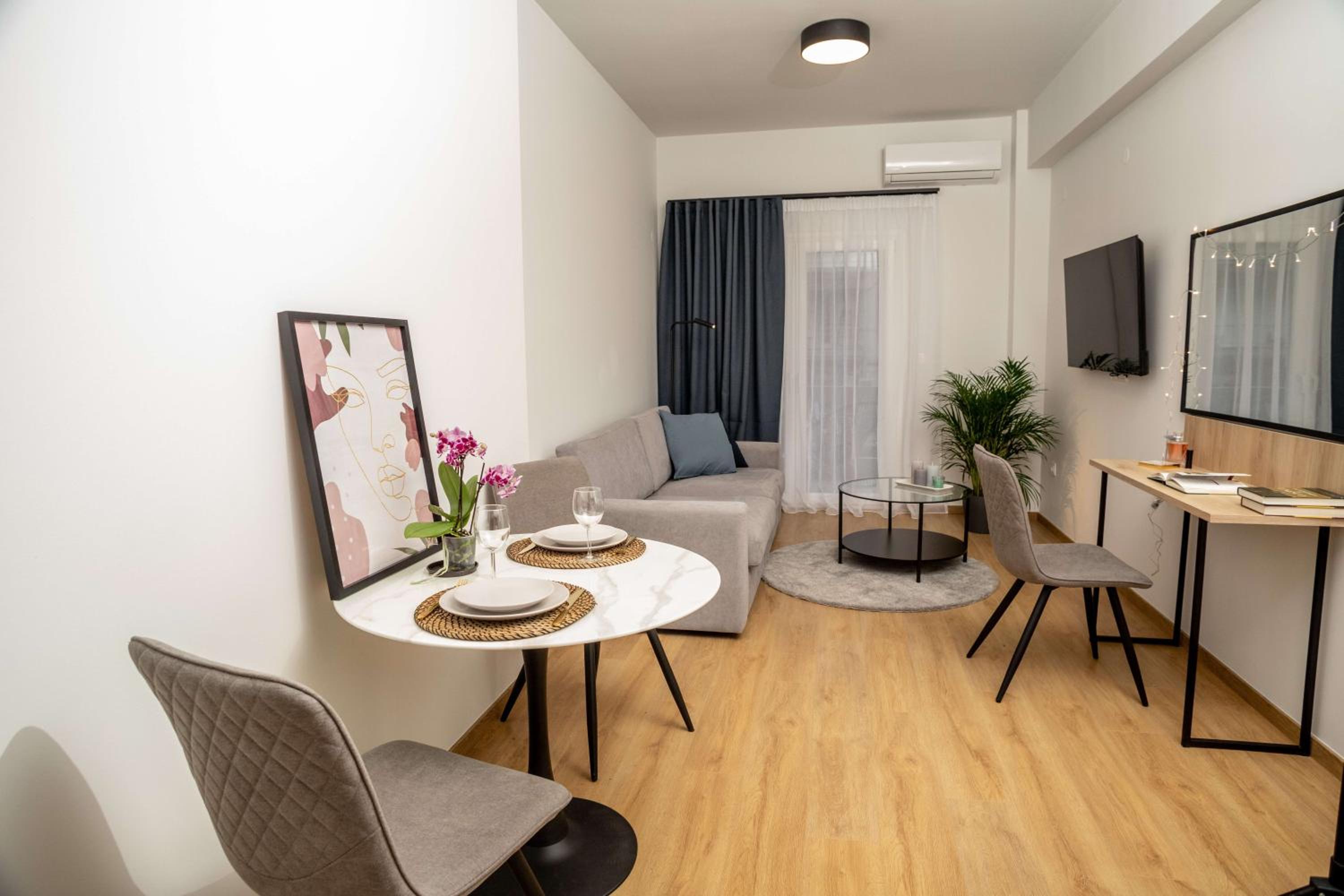 Zeus Executive Suites