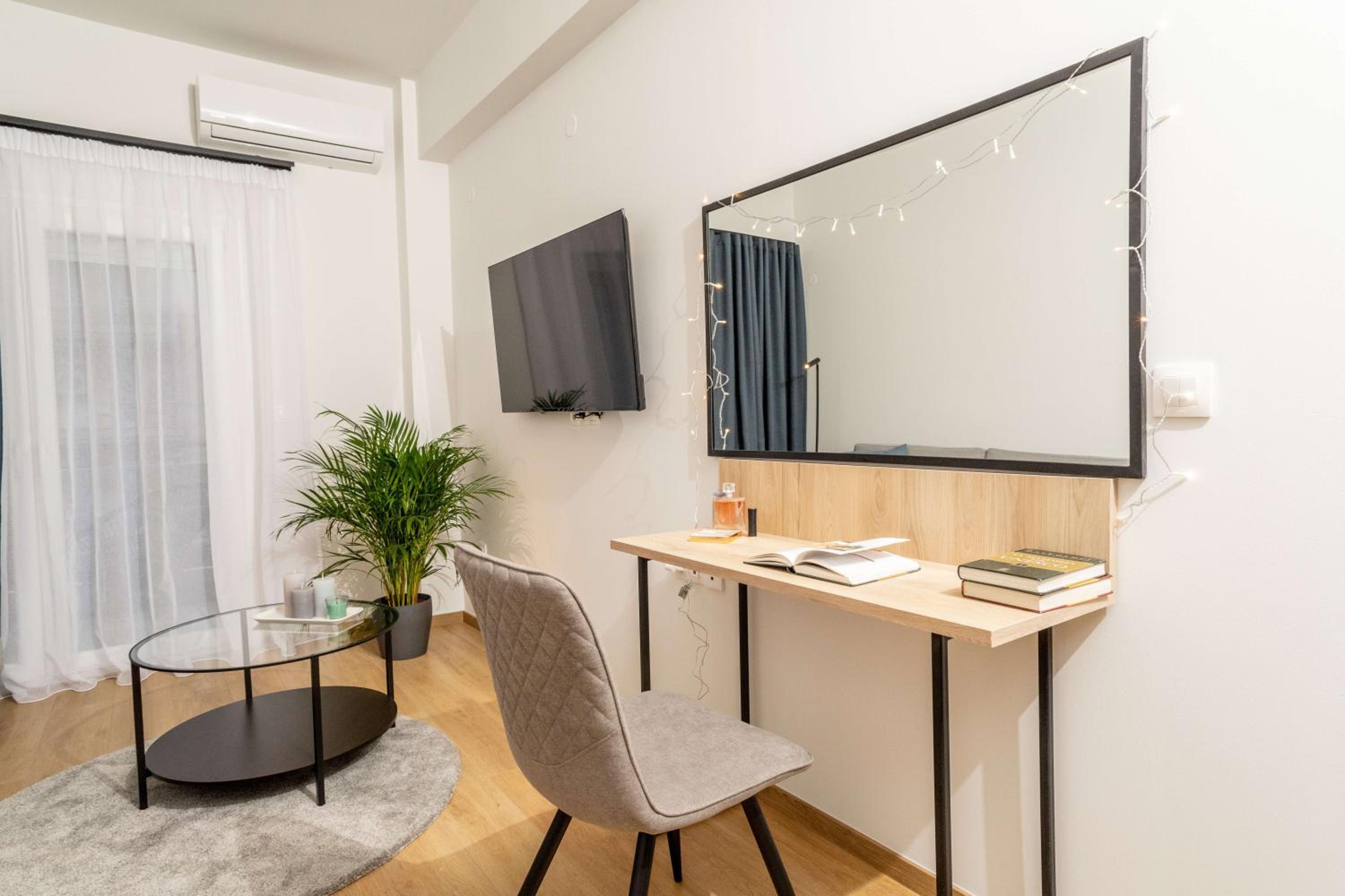 Zeus Executive Suites