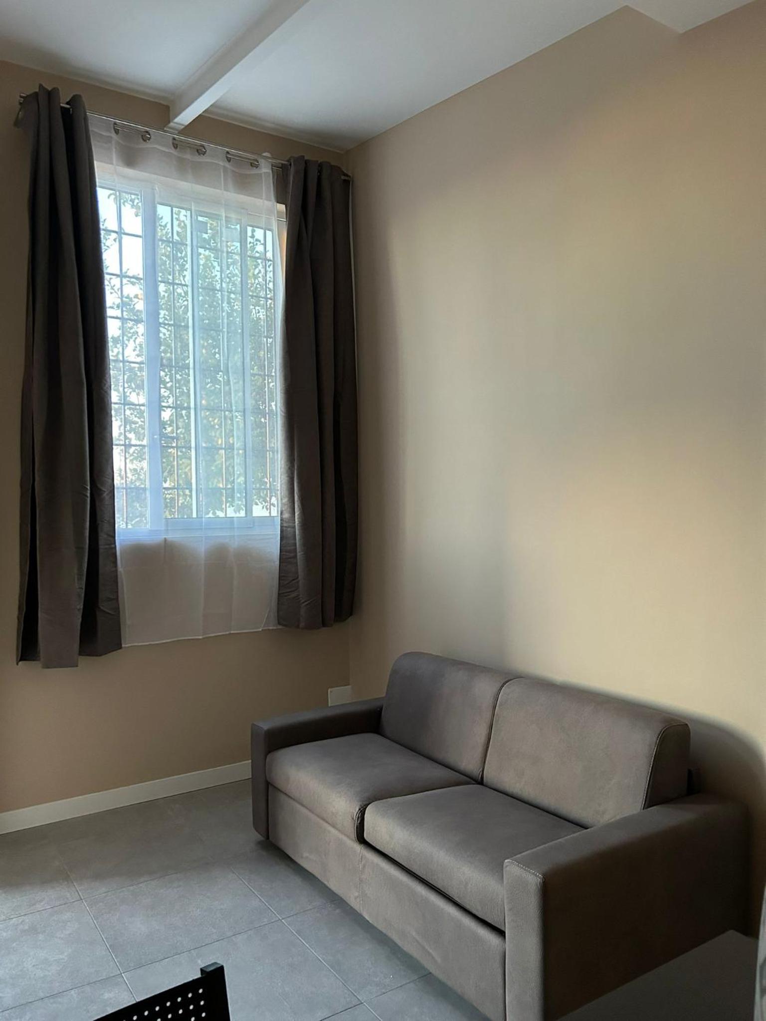 lemon suites apartments