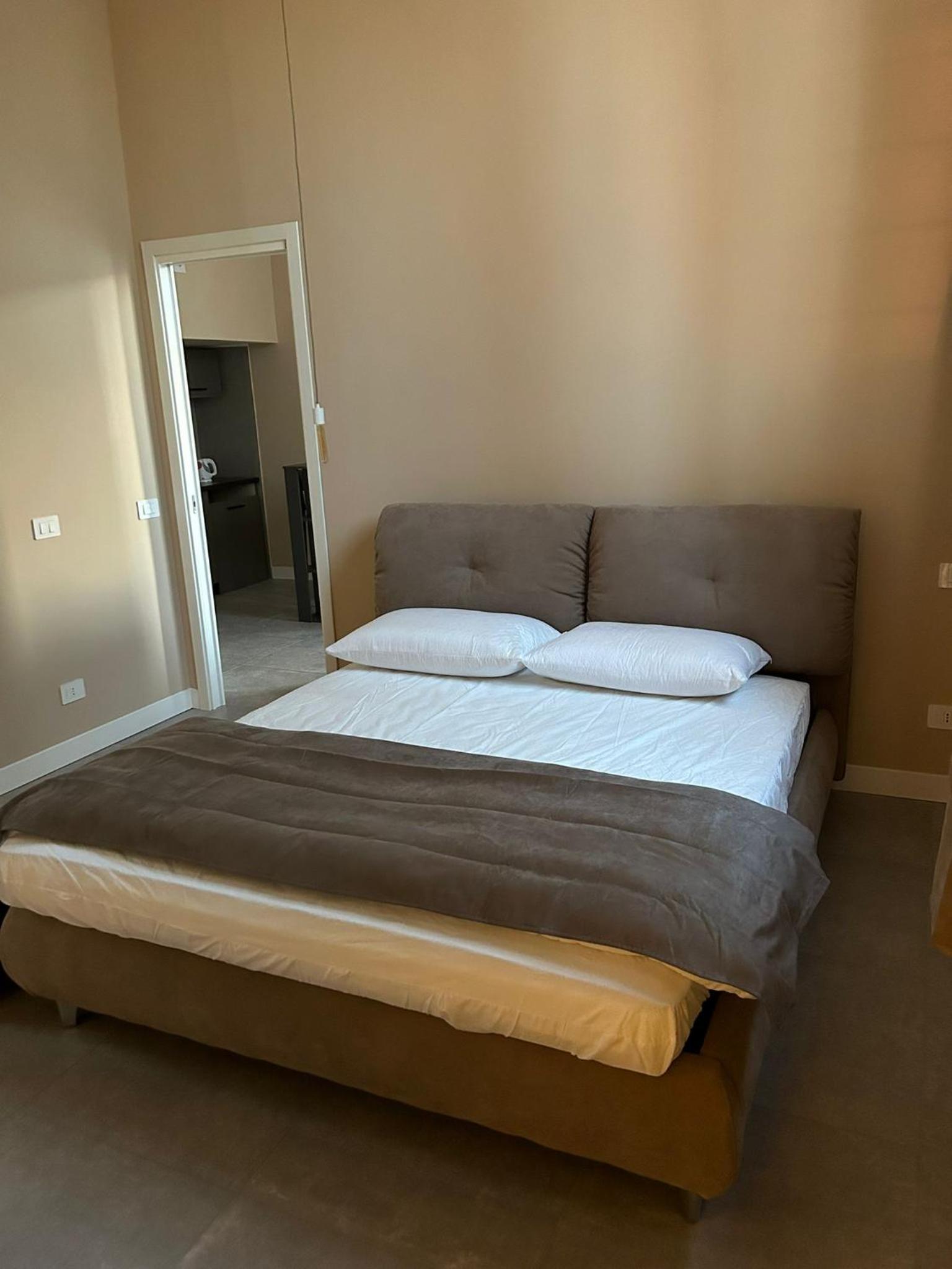 lemon suites apartments