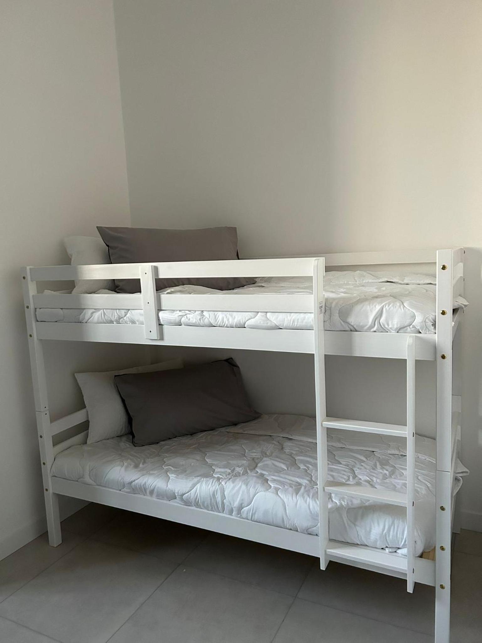 lemon suites apartments