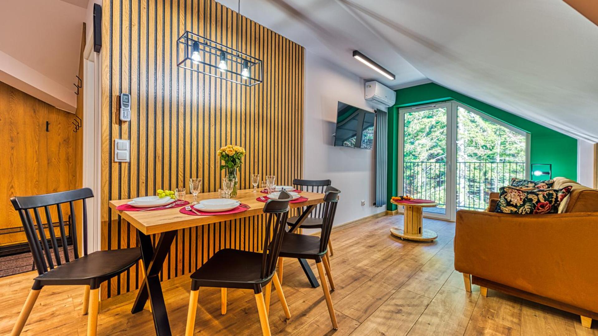 OSTOJA RESIDENCE VIP z sauną, strefą relaksu i pokojem zabaw by Royal Aparts