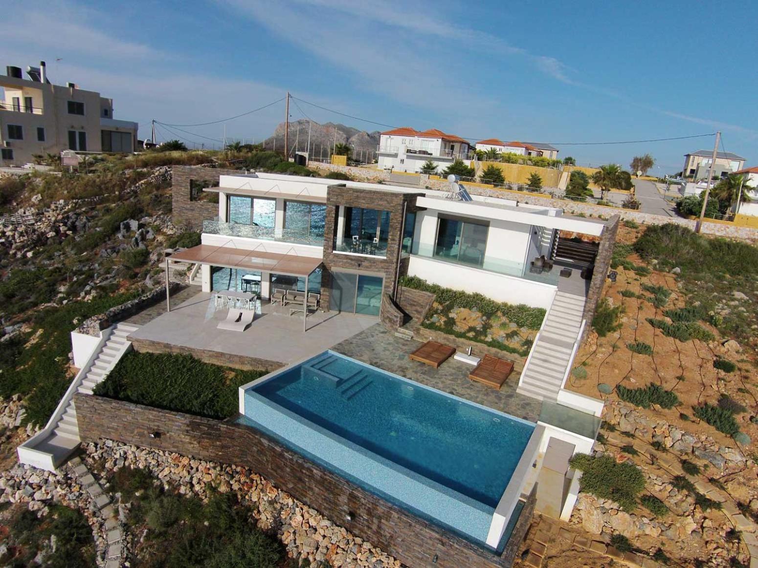 Luxurious Villa Kyma - With Private Heated Pool photo 2