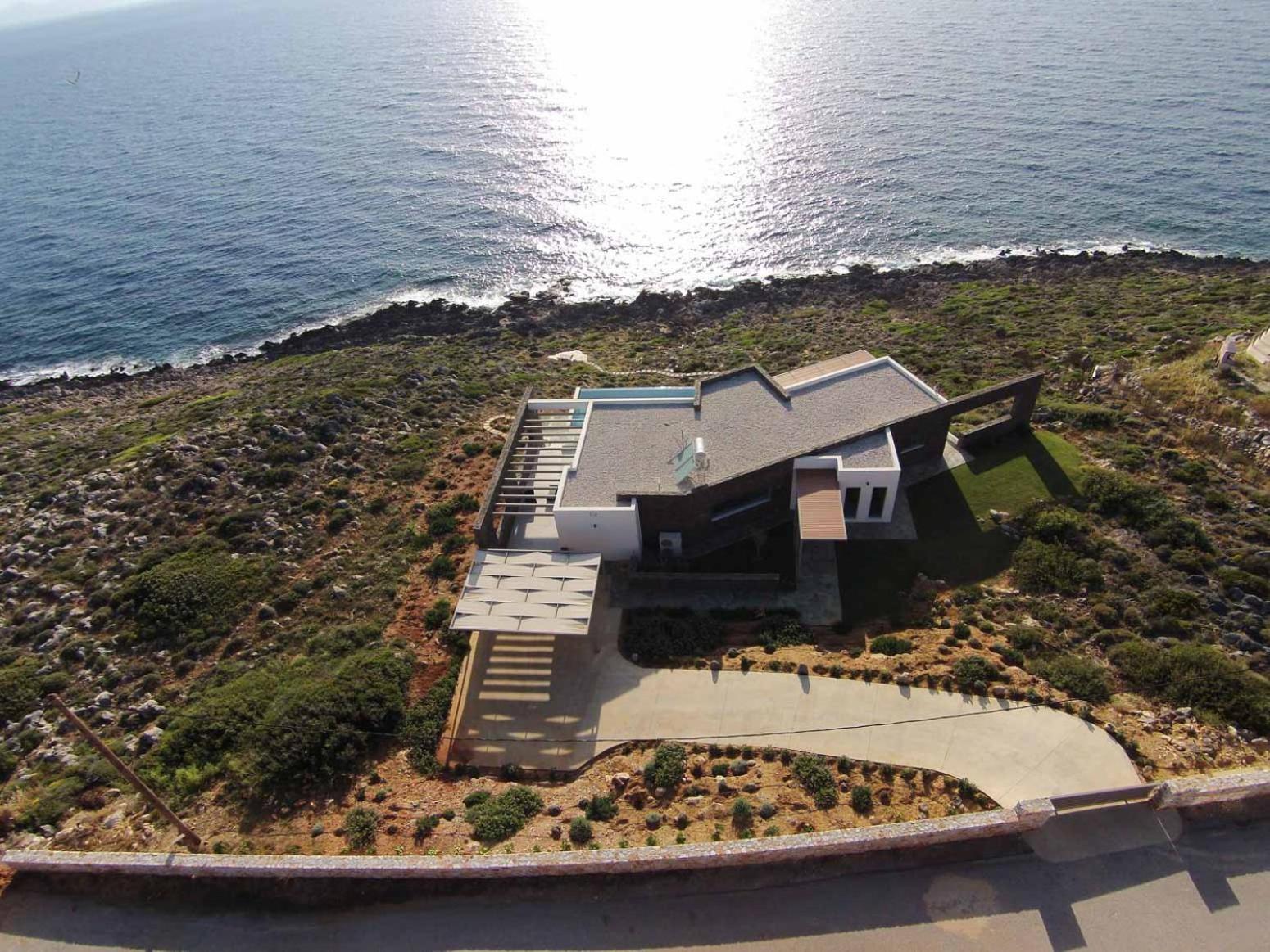 Luxurious Villa Kyma - With Private Heated Pool photo 3