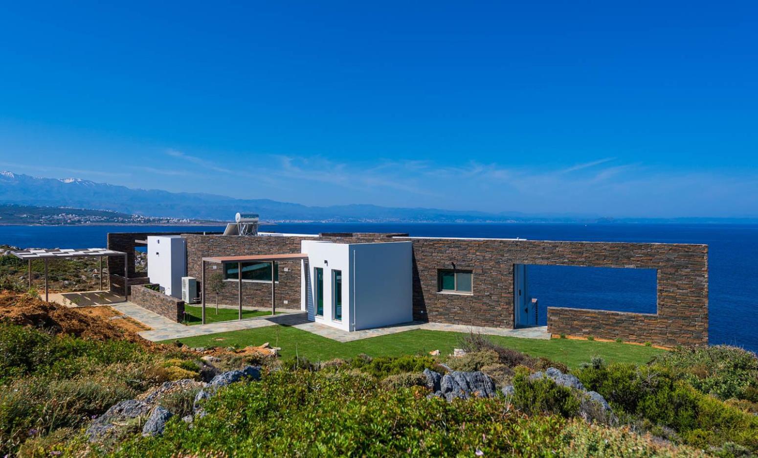 Luxurious Villa Kyma - With Private Heated Pool photo 4