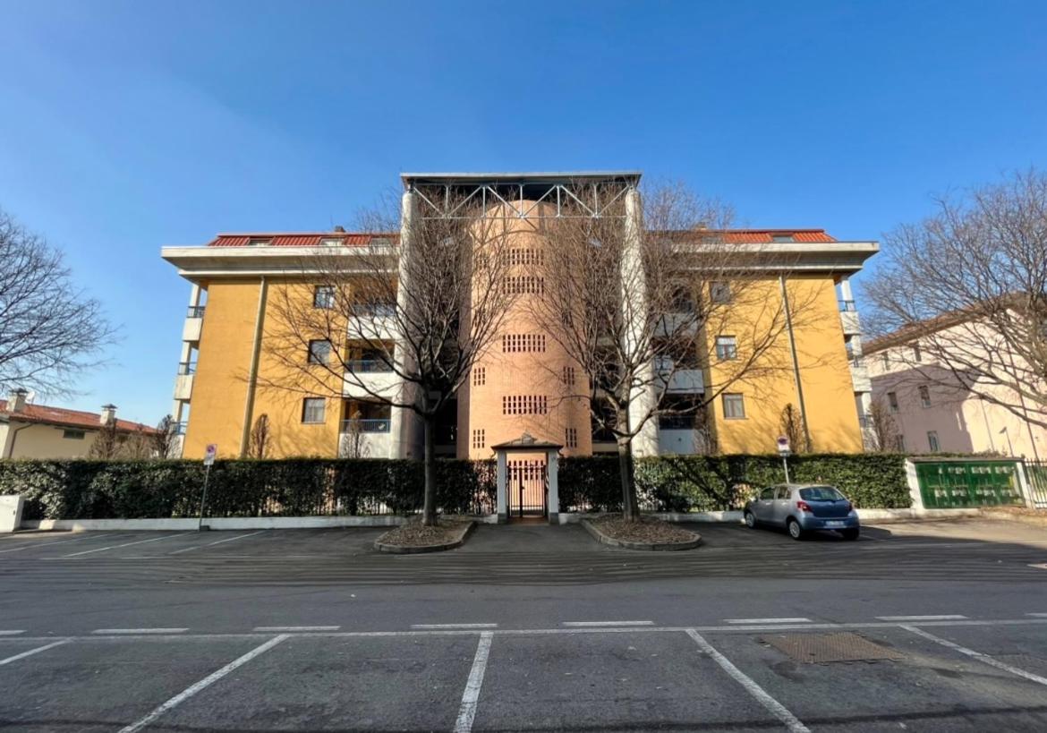 Elegante Casa -Rho Fiera